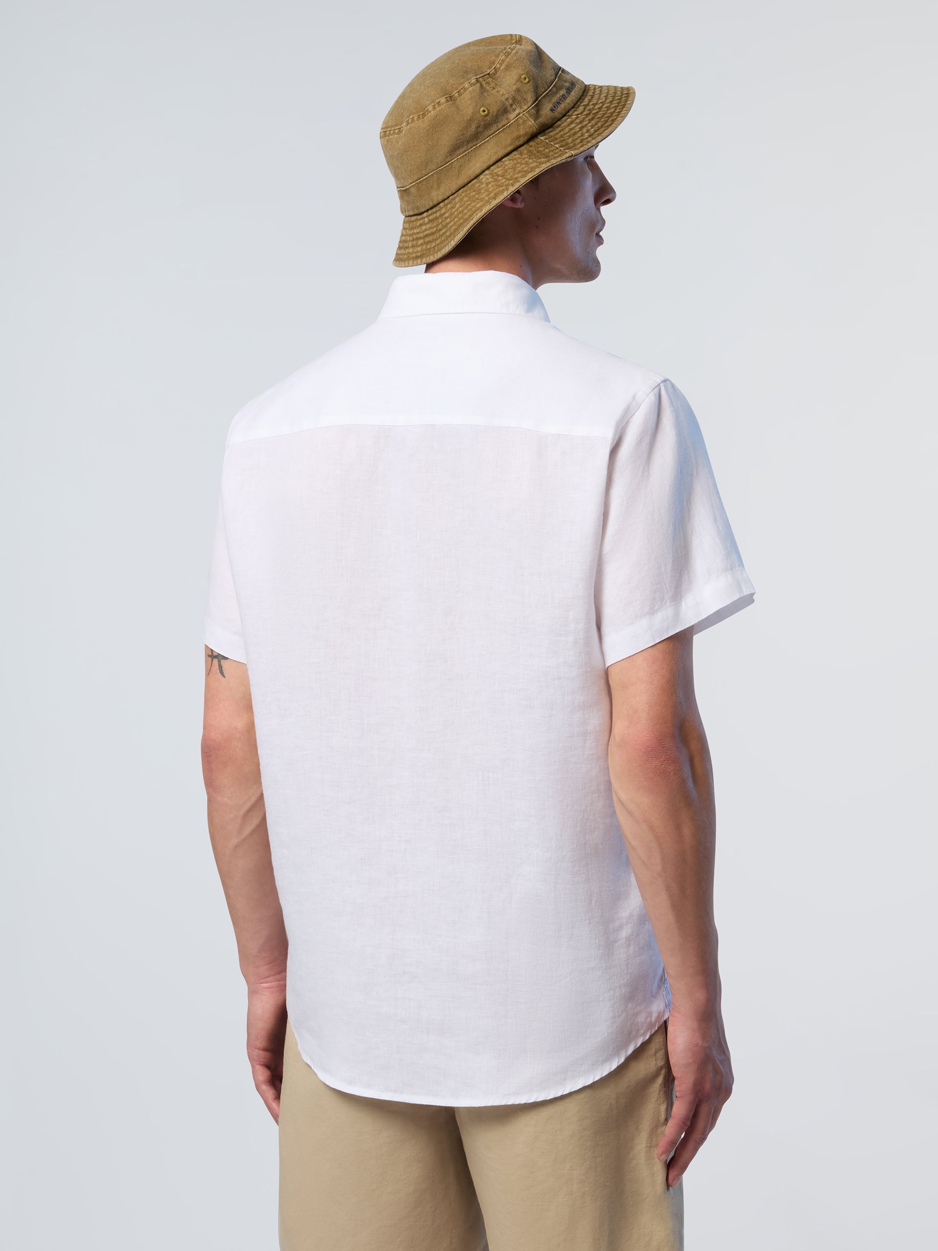 4 | White | shirt-short-sleeve-spread-collar-664370