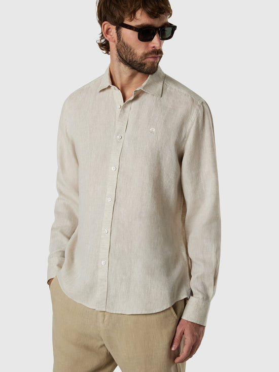 shirt-spread-collar-long-sleeve-664437