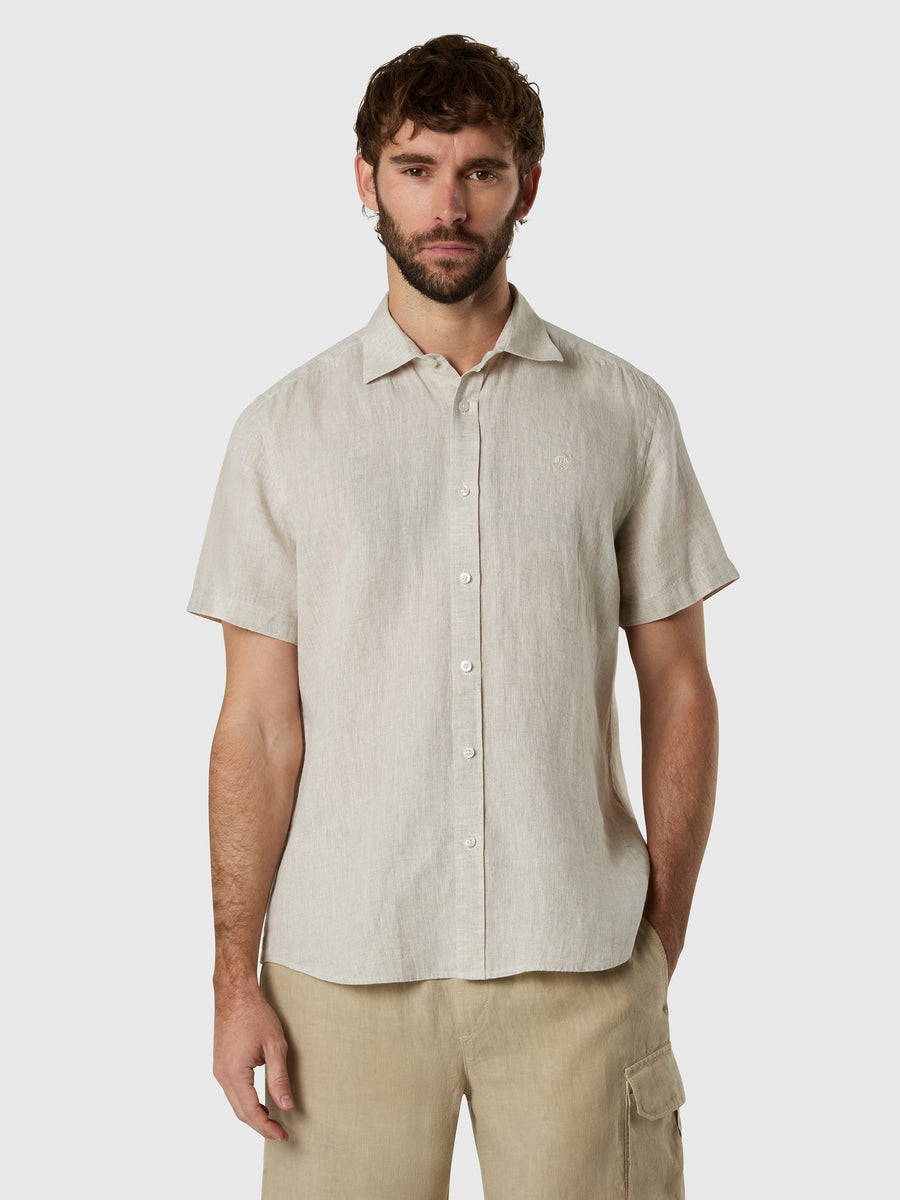 shirt-spread-collar-short-sleeve-664439