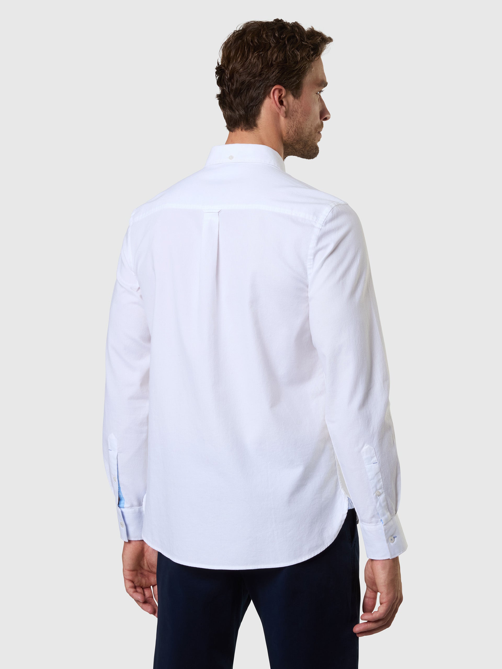 4 | White | shirt-hidden-b.d-long-sleeve-664472