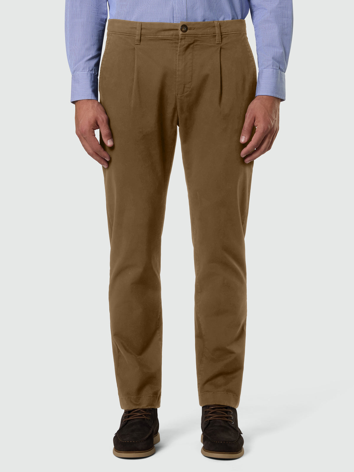 1 | Winter khaki | newport-regular-fit-w/pleats-long-trouser-673066