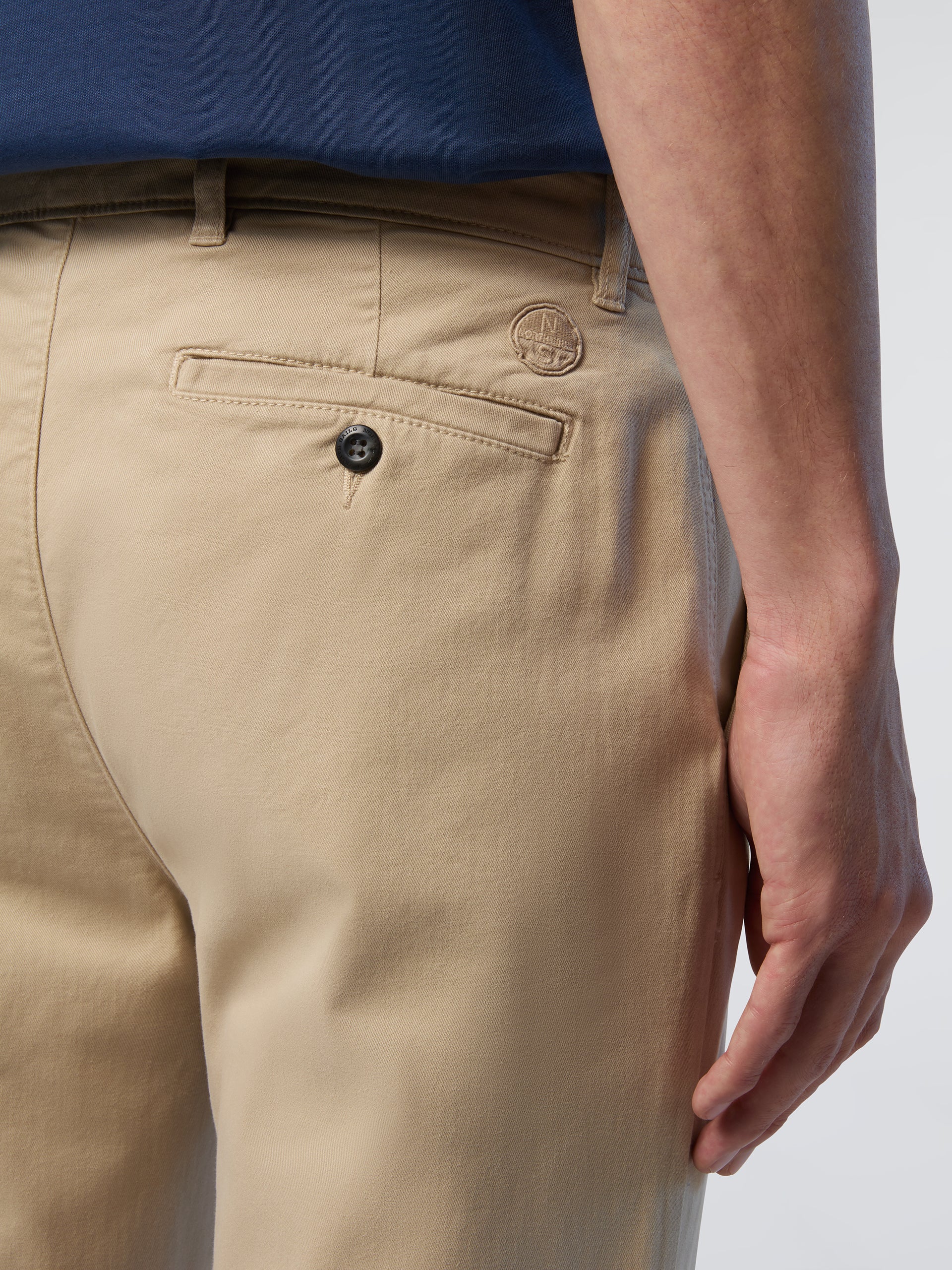 5 | Chino beige | defender-slim-fit-chino-long-trouser-673070