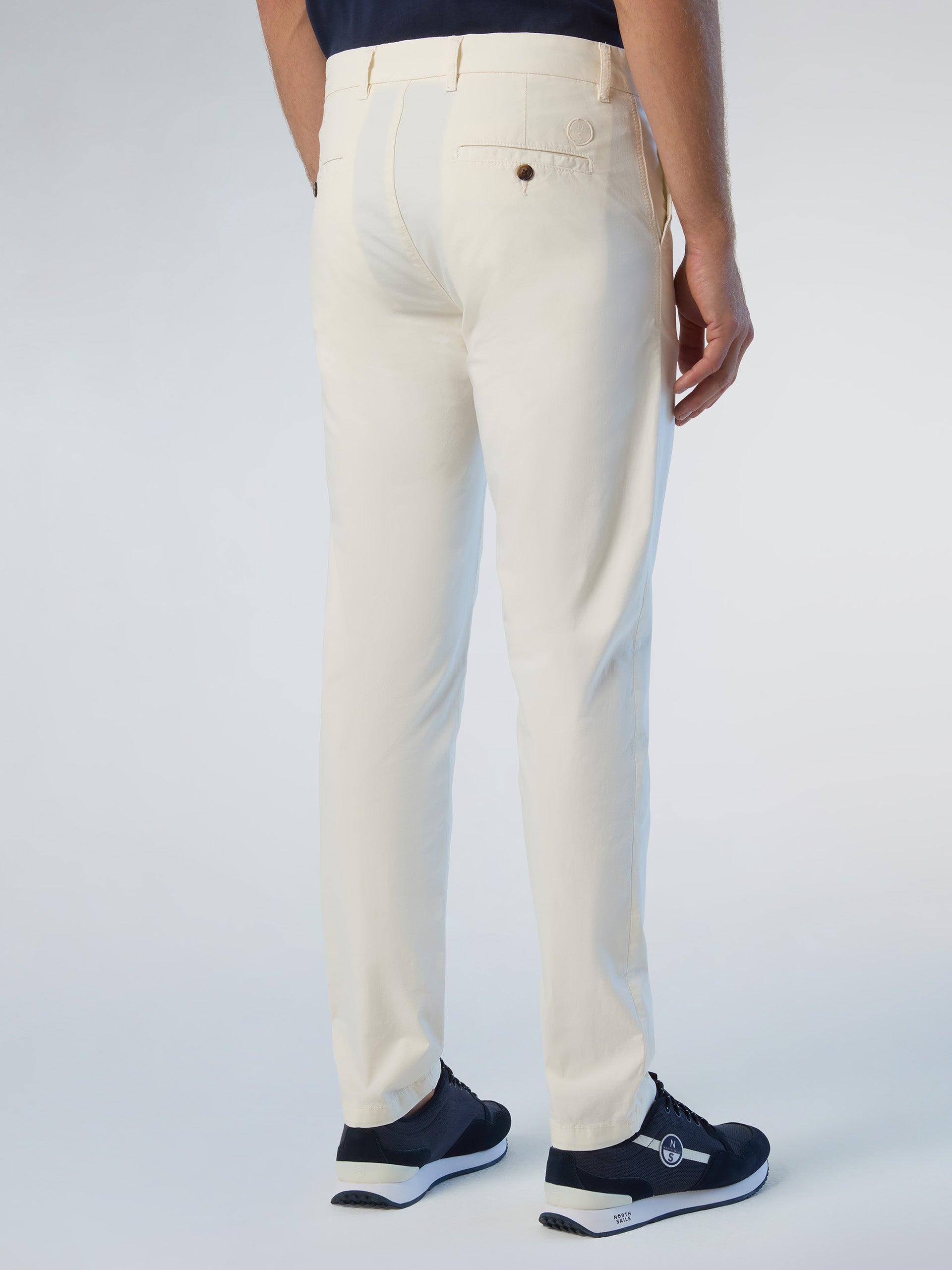 3 | Cloud denser | defender-slim-fit-chino-long-trouser-673071