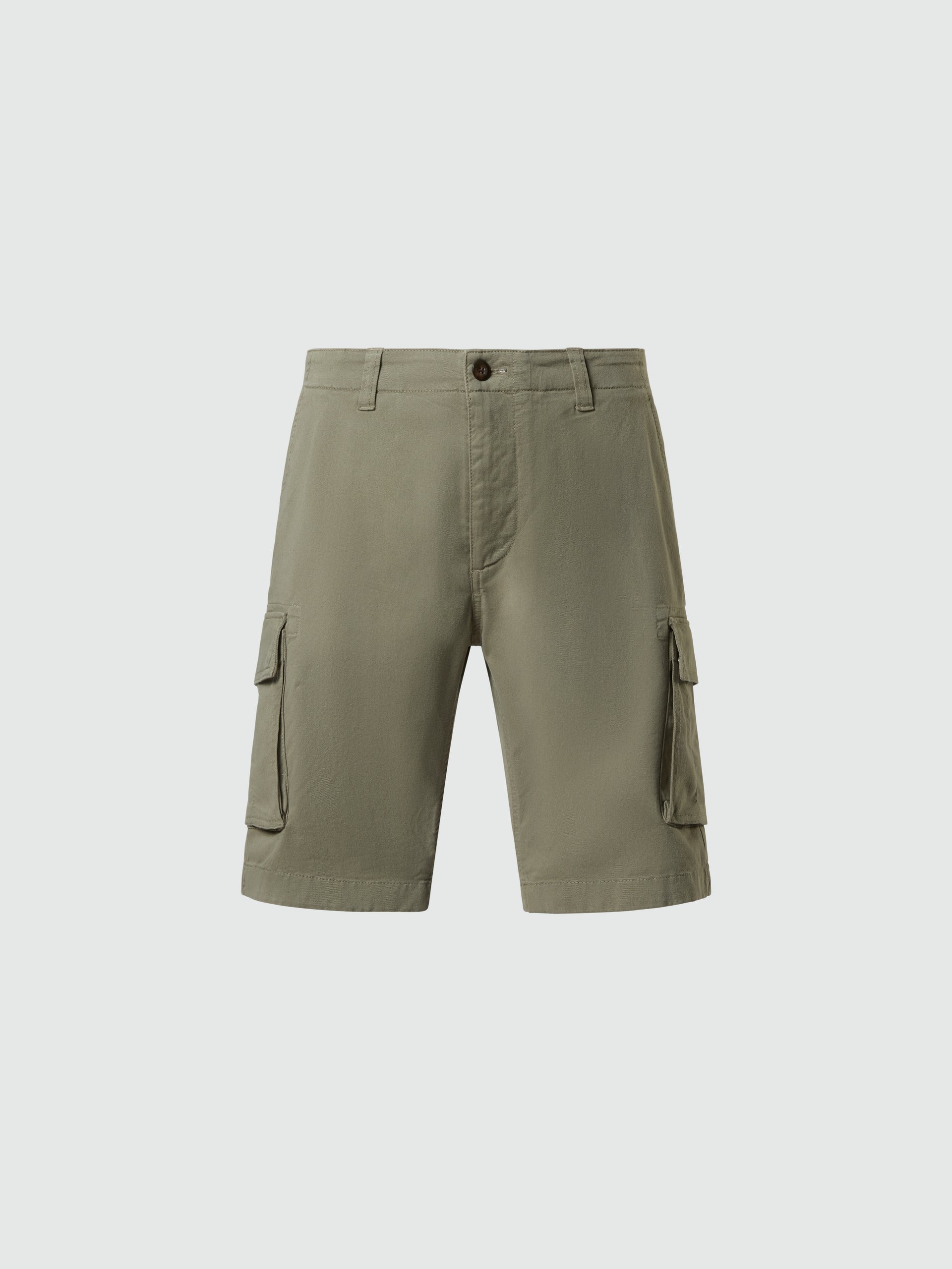 hover | Deep green | america2s-regular-fit-cargo-short-trouser-673147