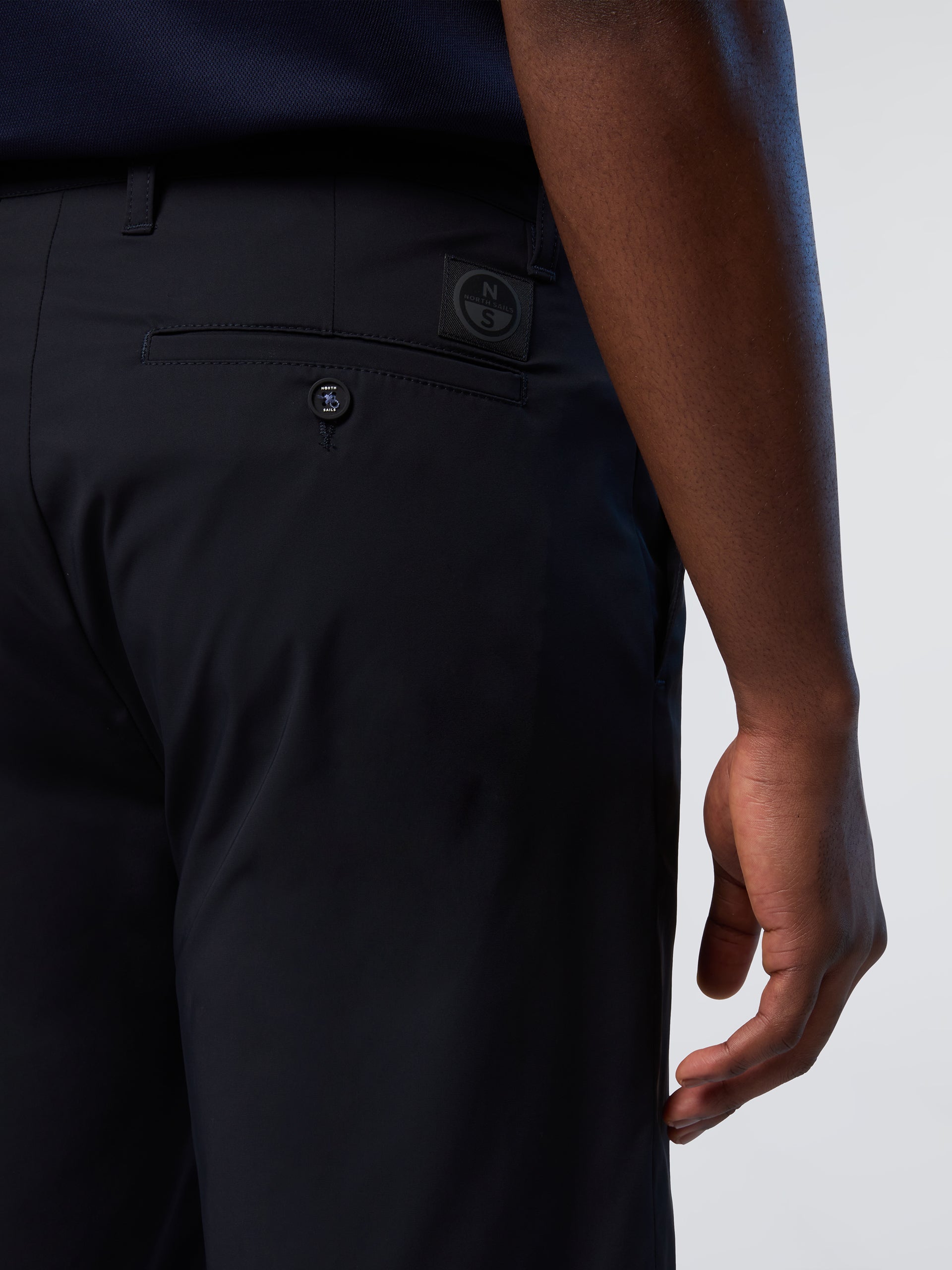 7 | Navy blue | freedoms-regular-fit-chino-short-trouser-673150