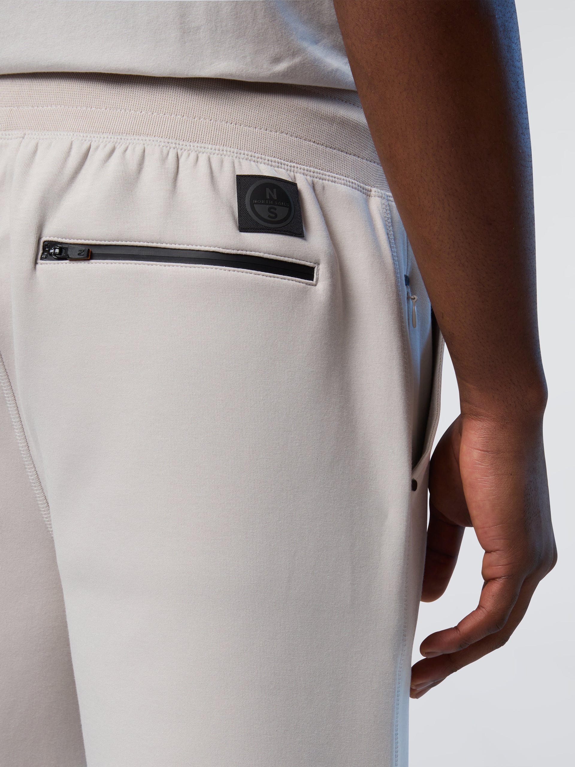 6 | Vapor grey | short-pants-wlogo-673184