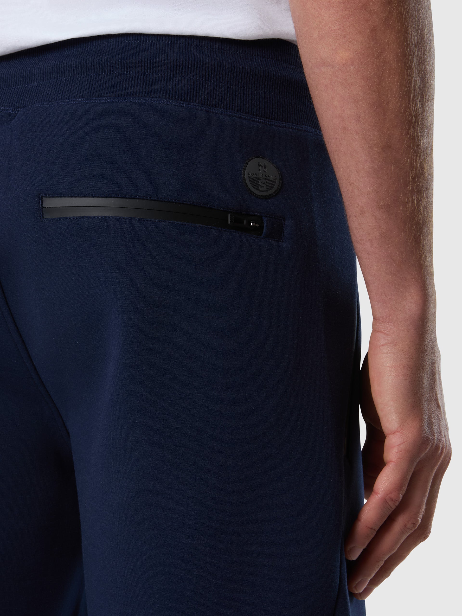 6 | Navy blue | sweatshorts-673254