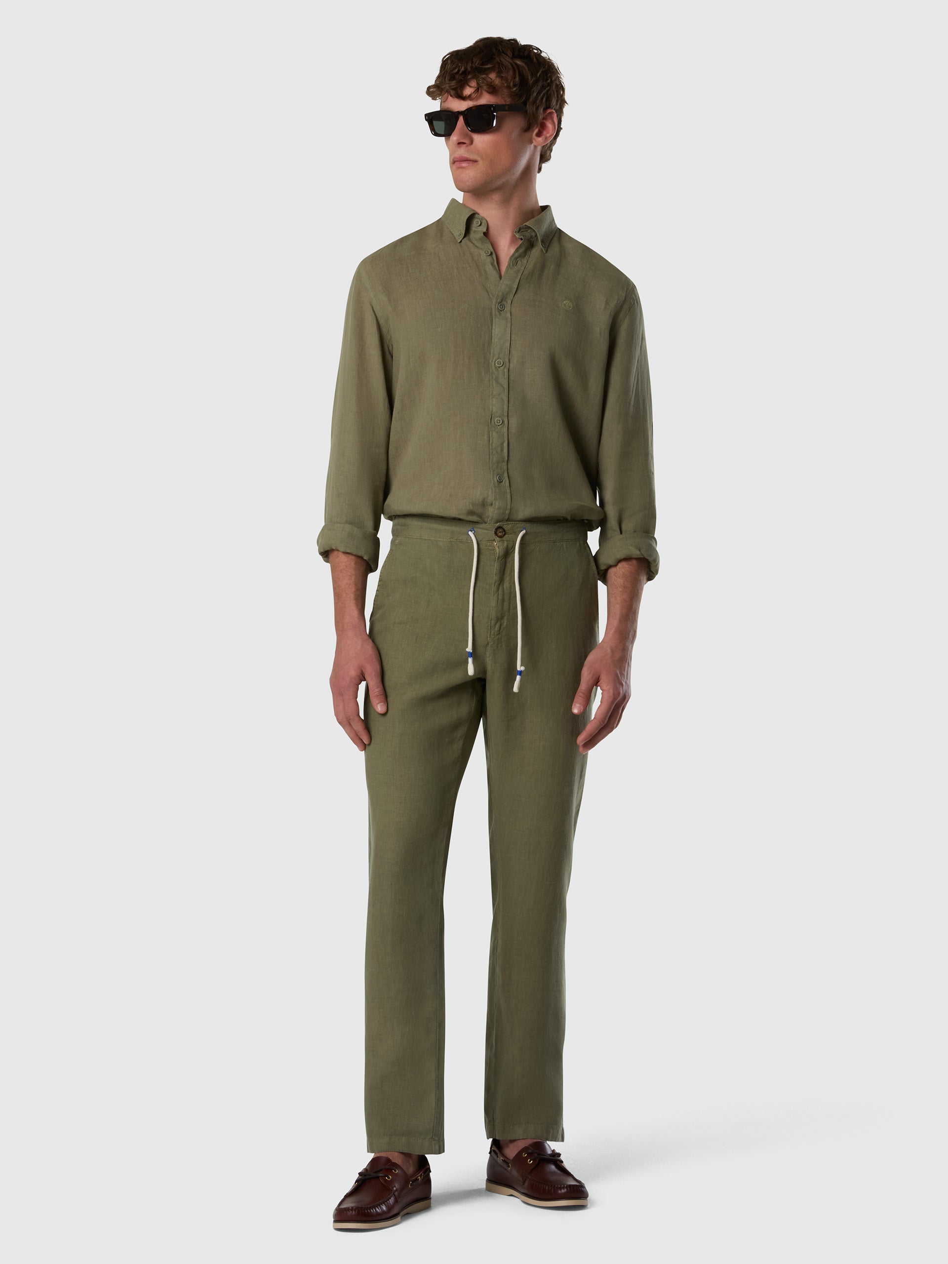 2 | Deep green | breeze-regular-fit-wdrawstring-long-trouser-673405
