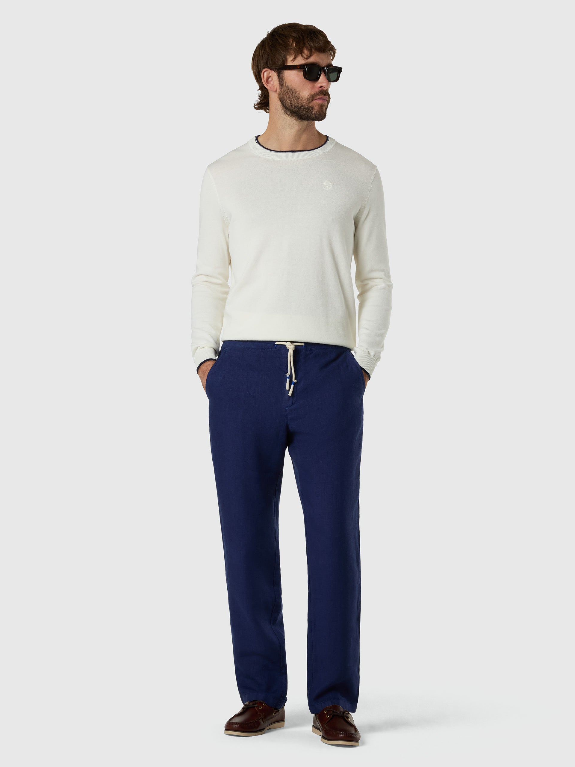 2 | Naval academy | breeze-regular-fit-wdrawstring-long-trouser-673405