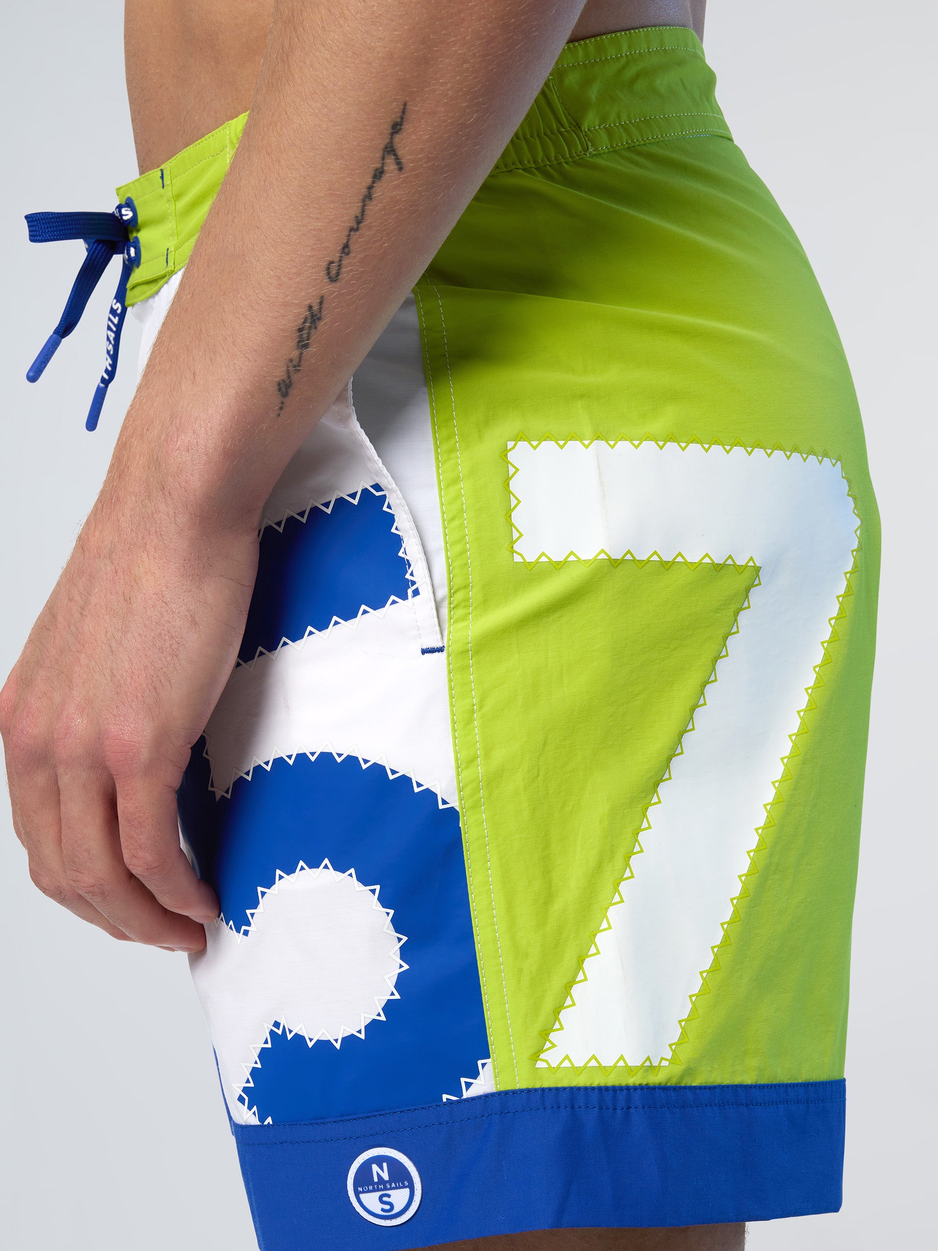 6 | Combo 1 673718 | basic-volley-beachwear-40cm-673718