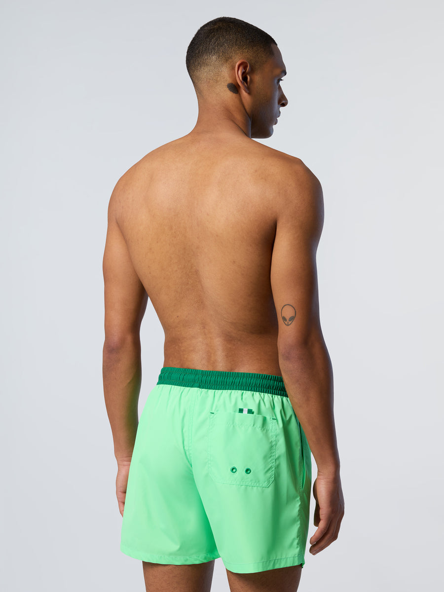 upcycled-volley-beachwear-36cm-673755