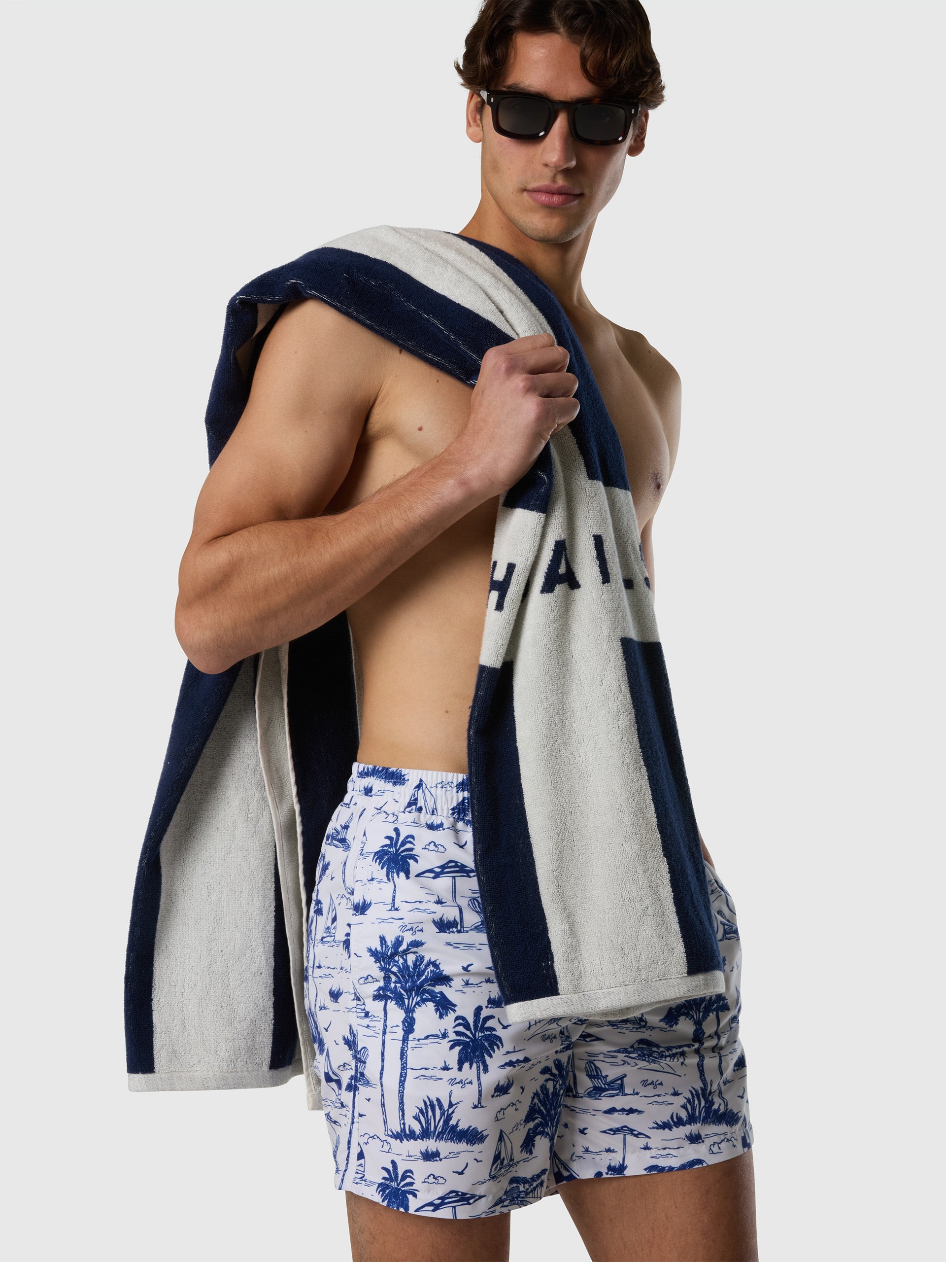 2 | Combo 21 675051 | allover-print-volley-beachwear-40cm-675051