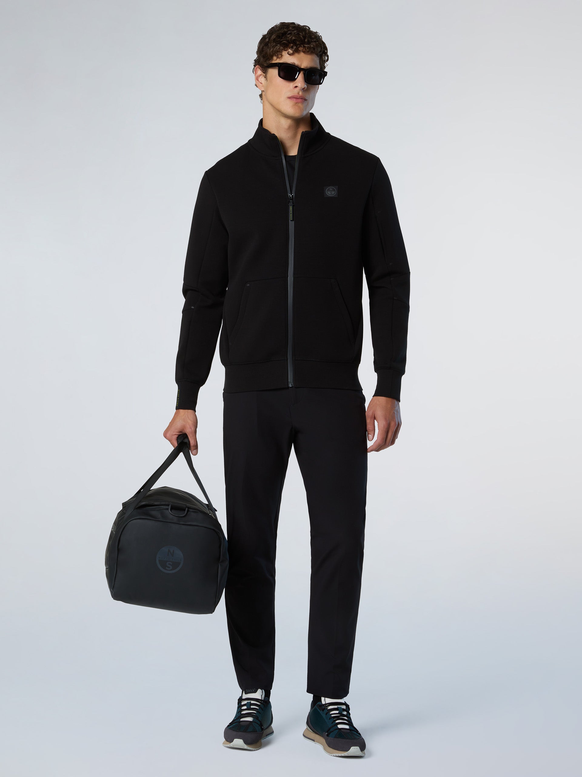 5 | Black | full-zip-sweater-691095
