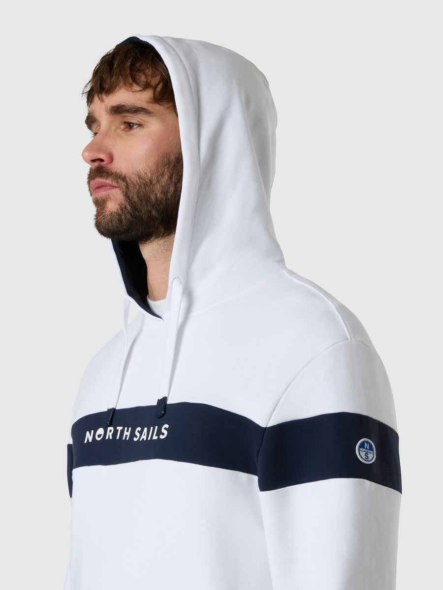 hooded-sweatshirt-691140