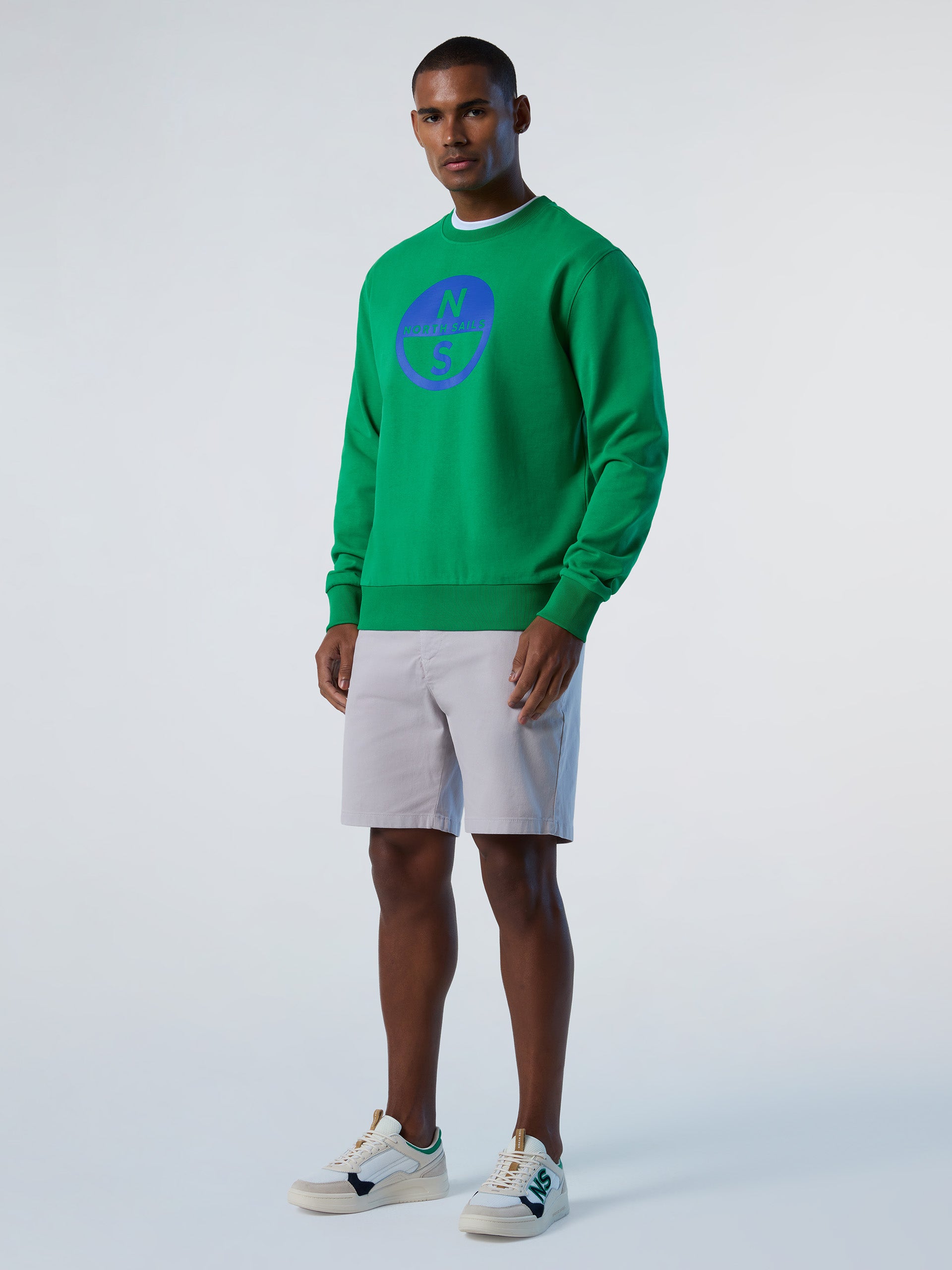 5 | Green bee | basic-crewneck-sweatshirt-wlogo-691222