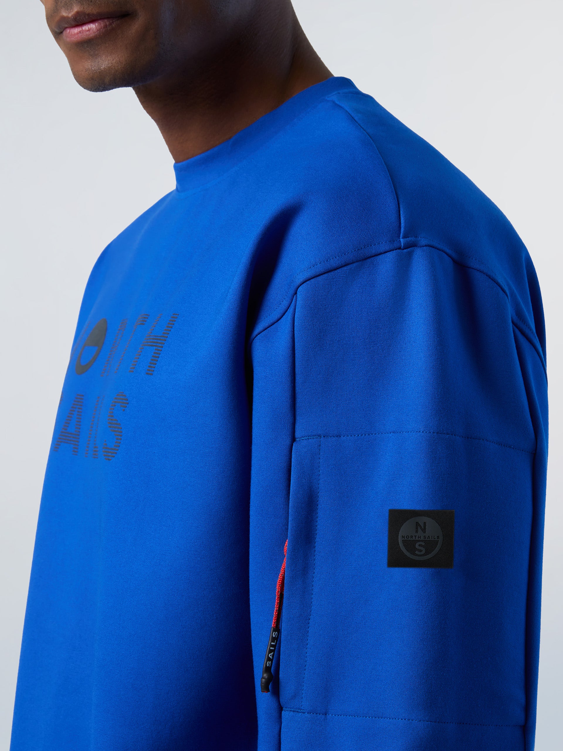 6 | Surf blue | crewneck-sweatshirt-interlock-691229