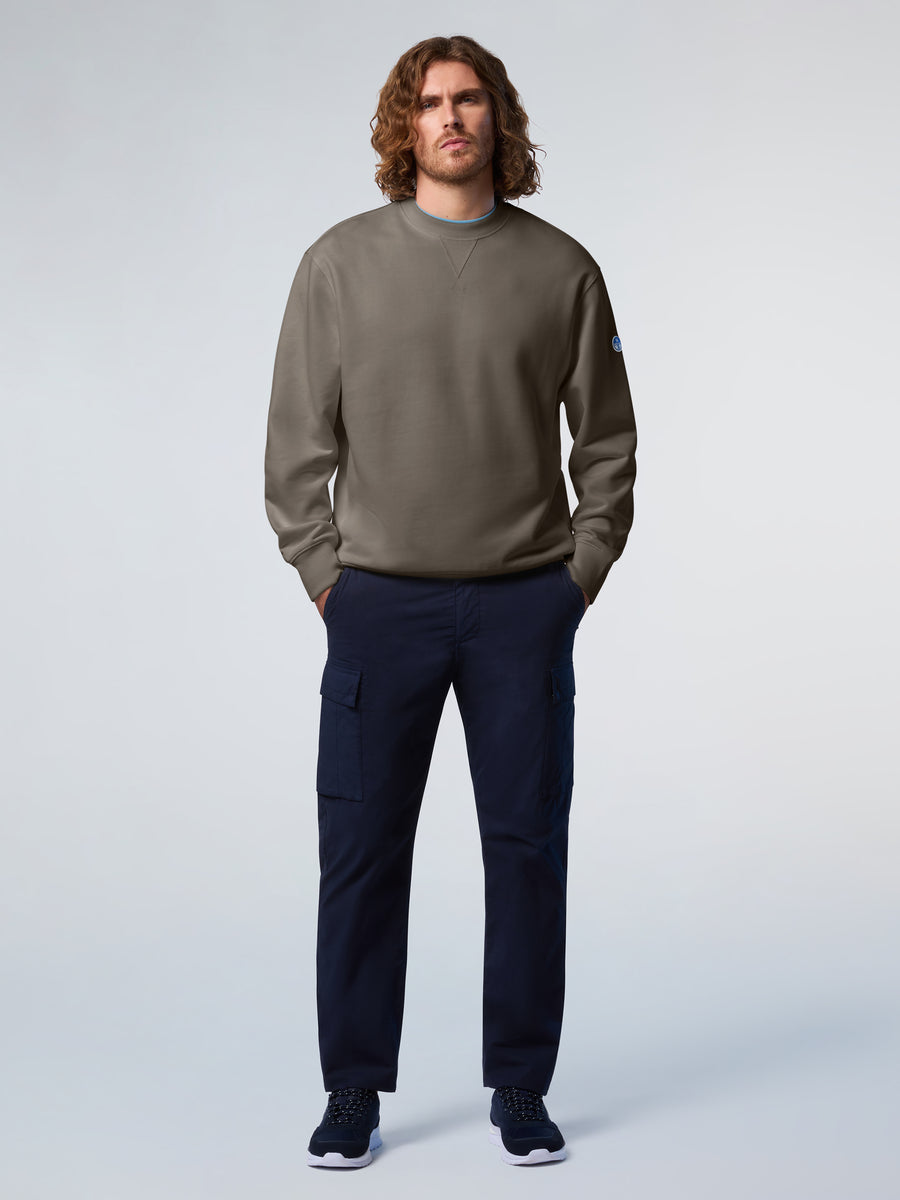 crewneck-sweatshirt-wlogo-691261-1