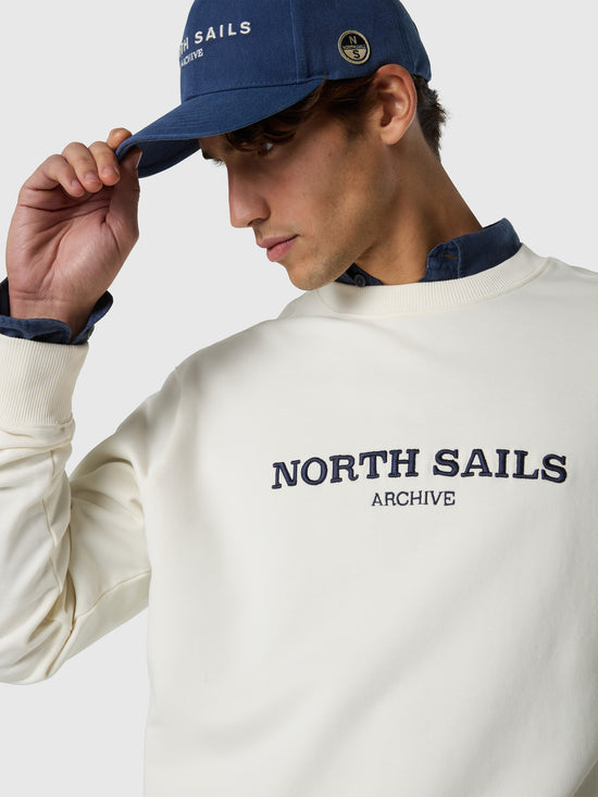 crewneck-sweatshirt-wgraphic-691287