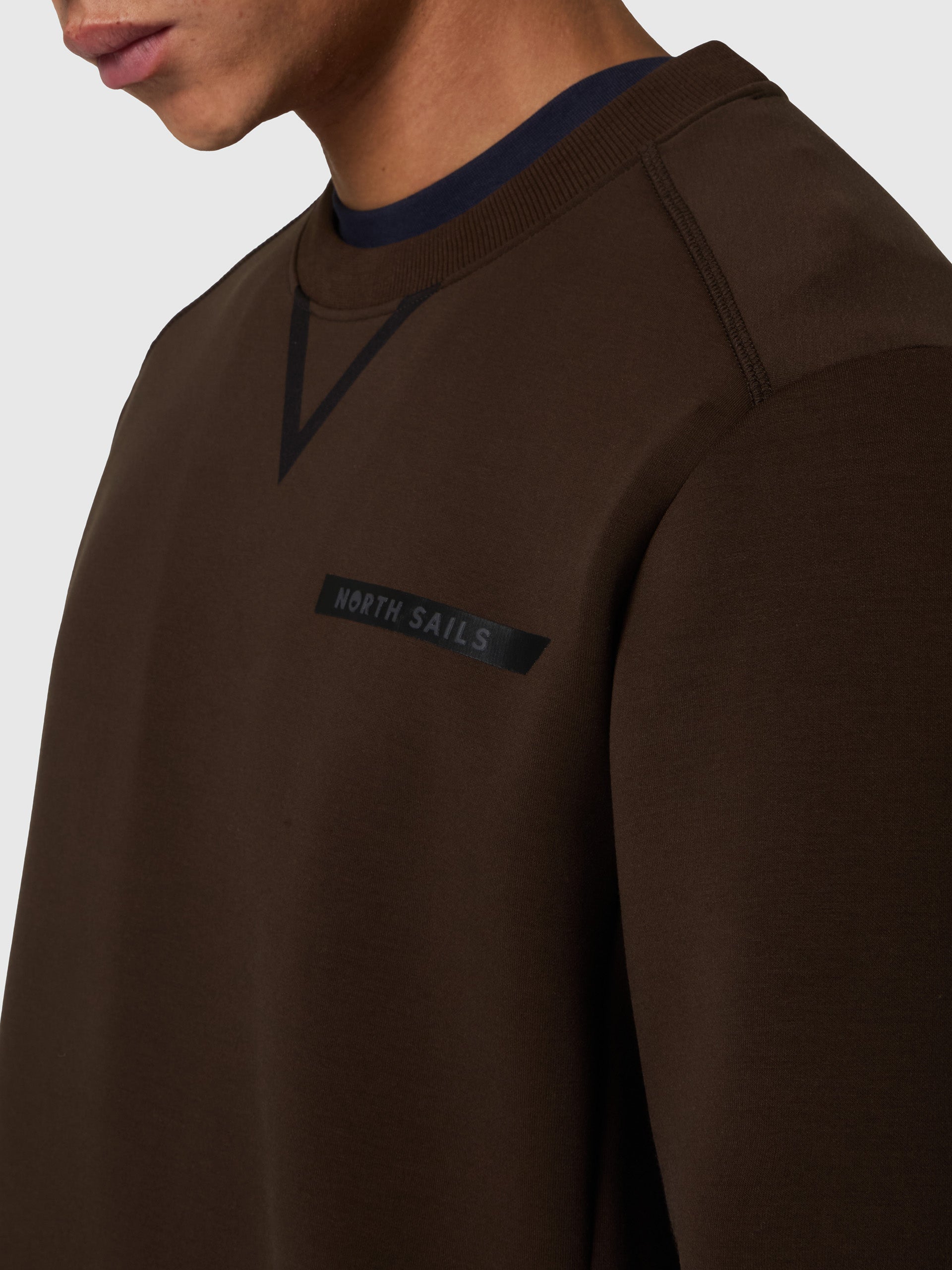 6 | Espresso | crewneck--sweatshirt-691336