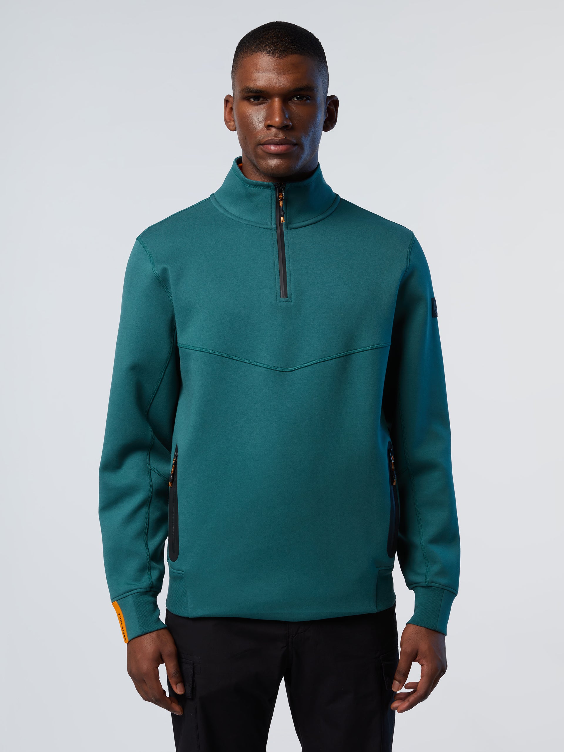 2 | Mediterranea | half-zip-sweatshirt-wlogo-691394