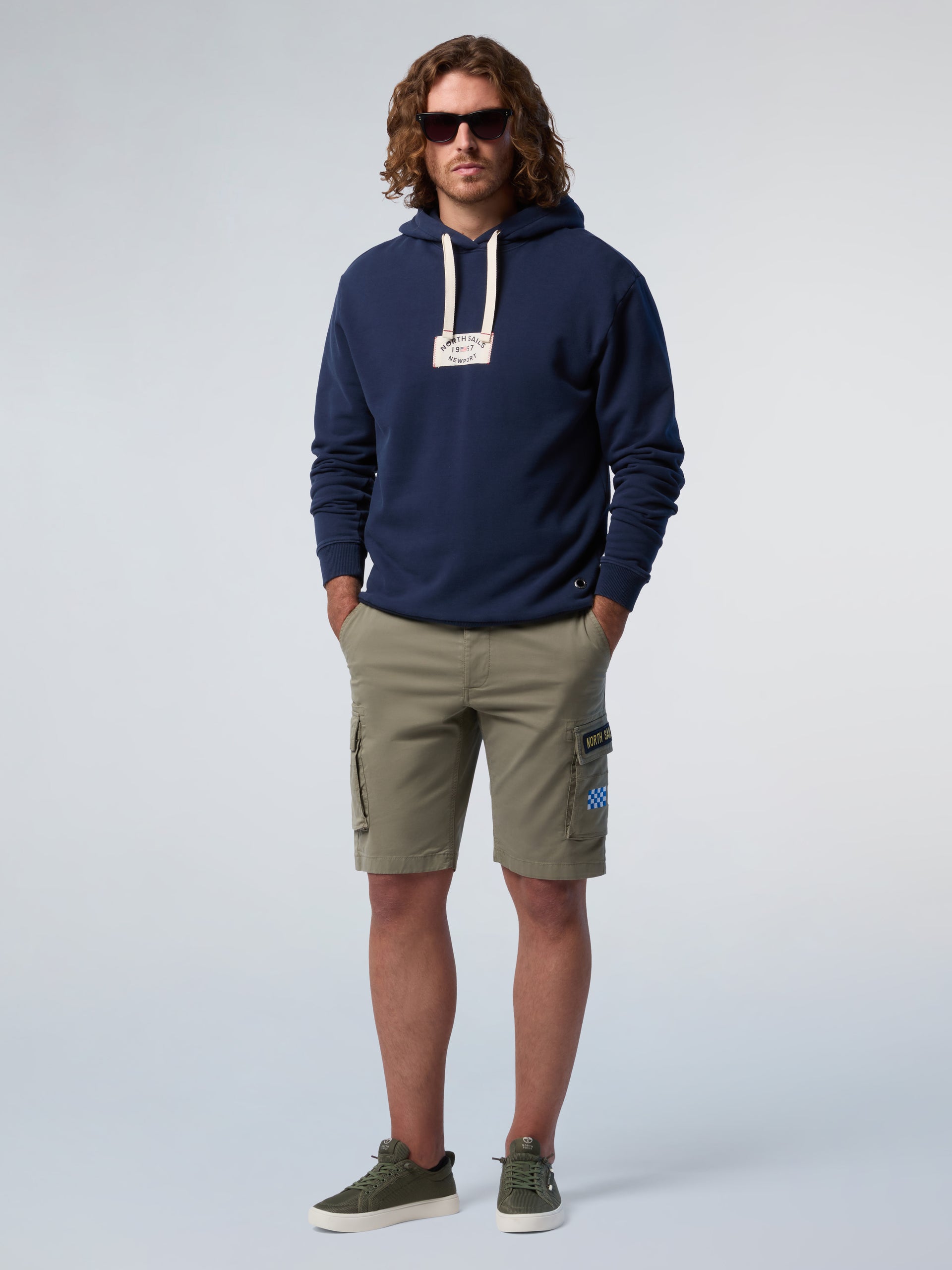 5 | Navy blue | hooded-sweatshirt-wgraphic-691412