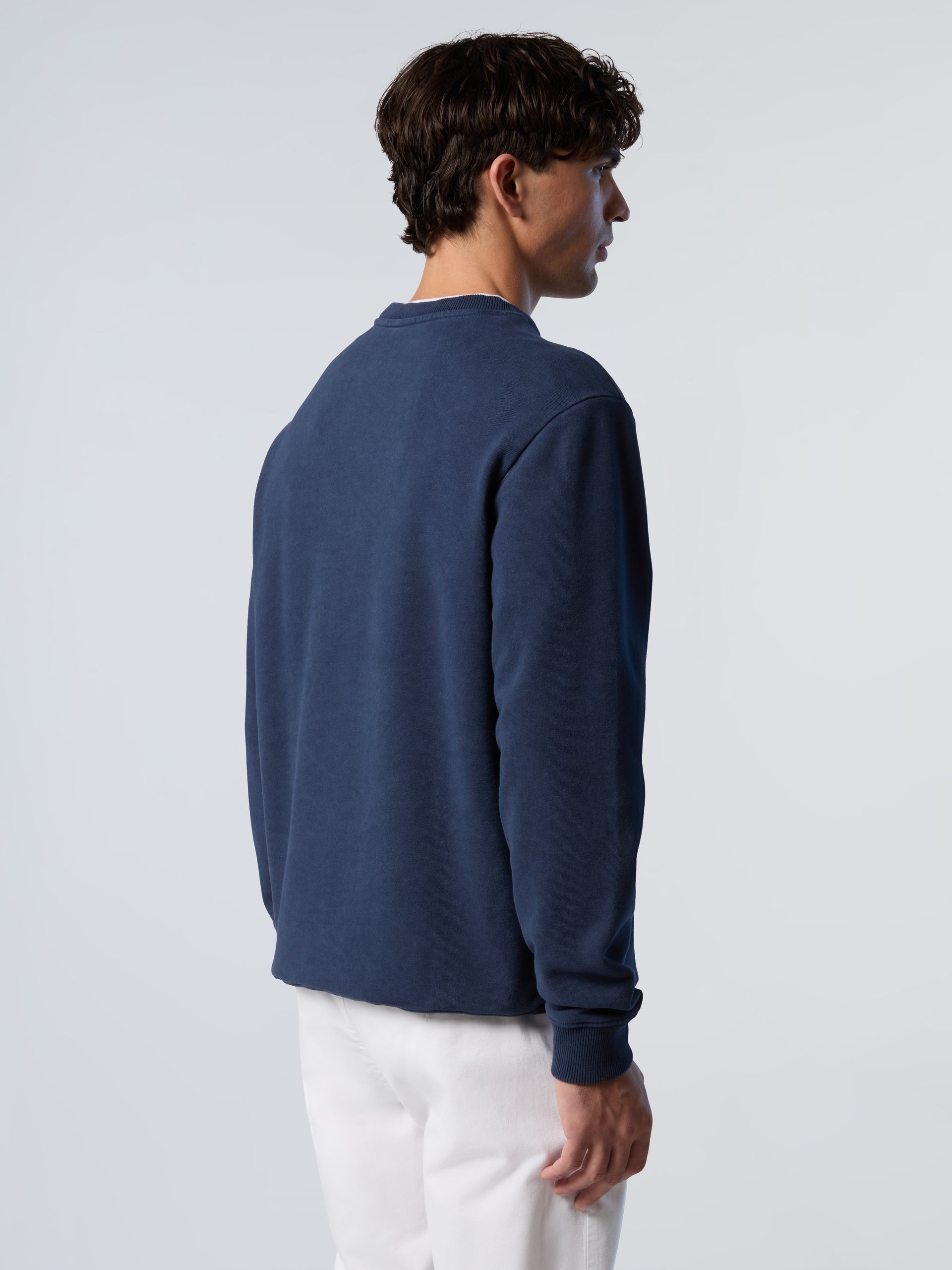 4 | Navy blue | crewneck-sweatshirt-wgraphic-691413
