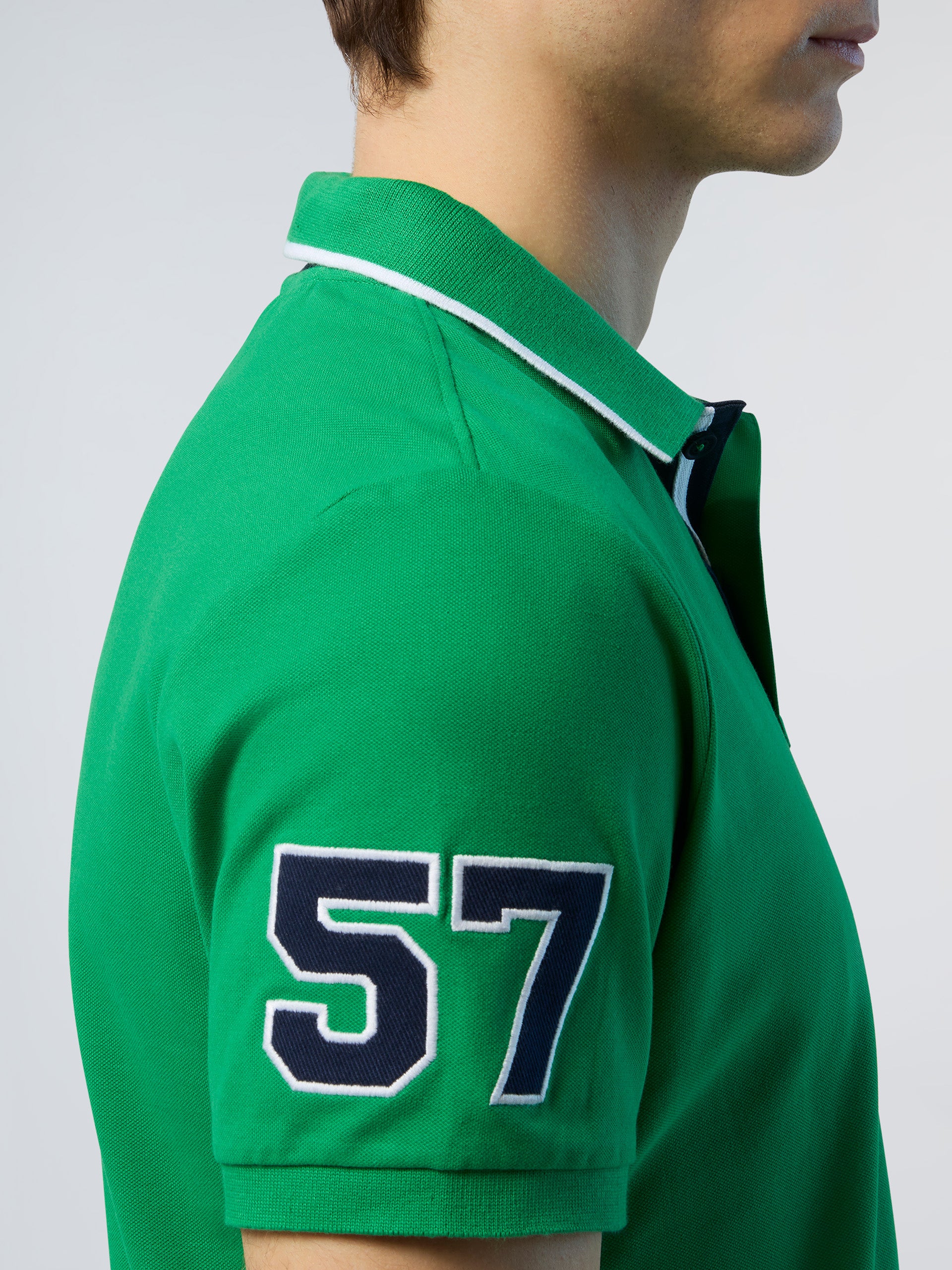 7 | Green bee | polo-short-sleeve-wembroidery-692468