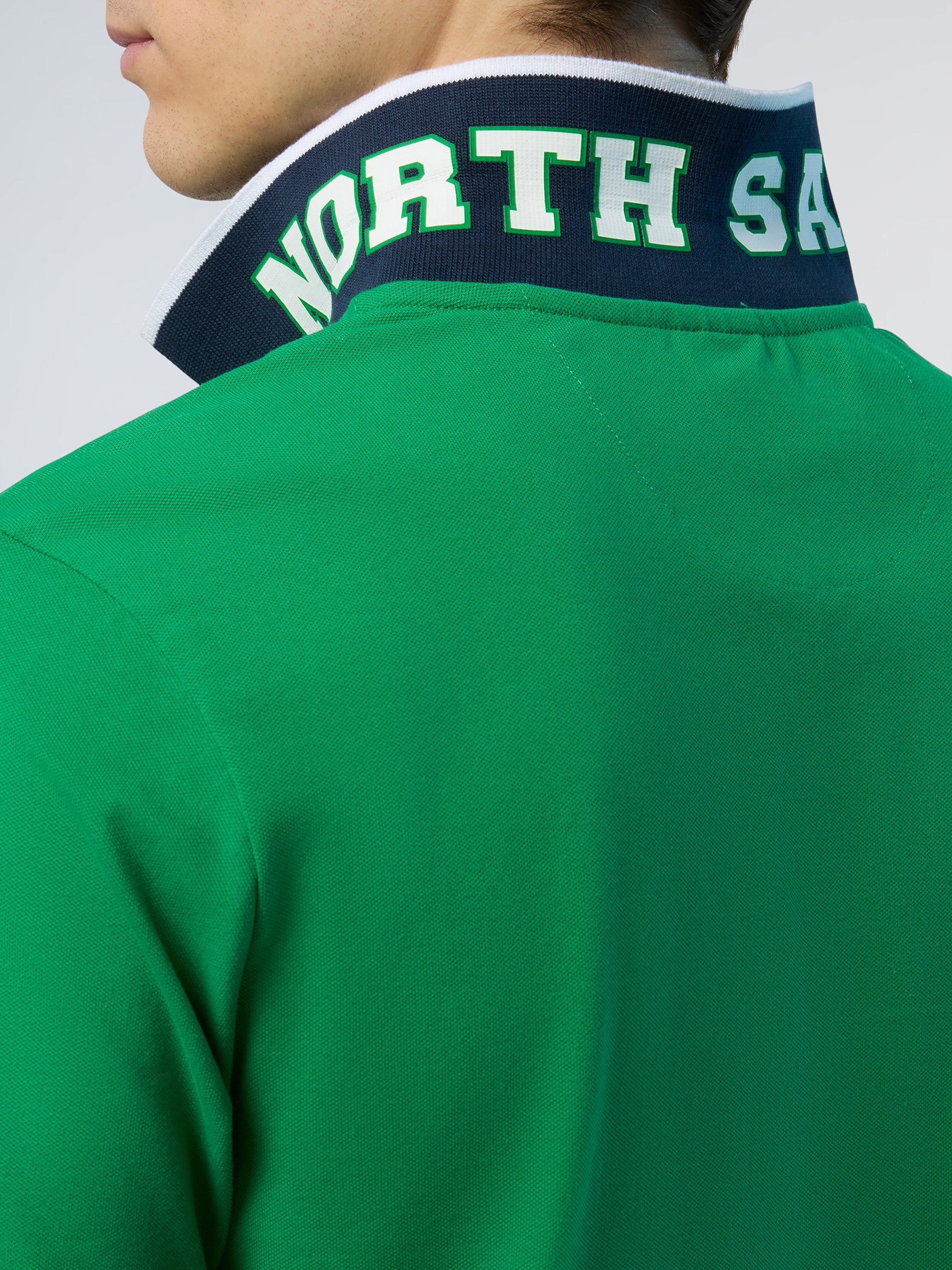 8 | Green bee | polo-short-sleeve-wembroidery-692468