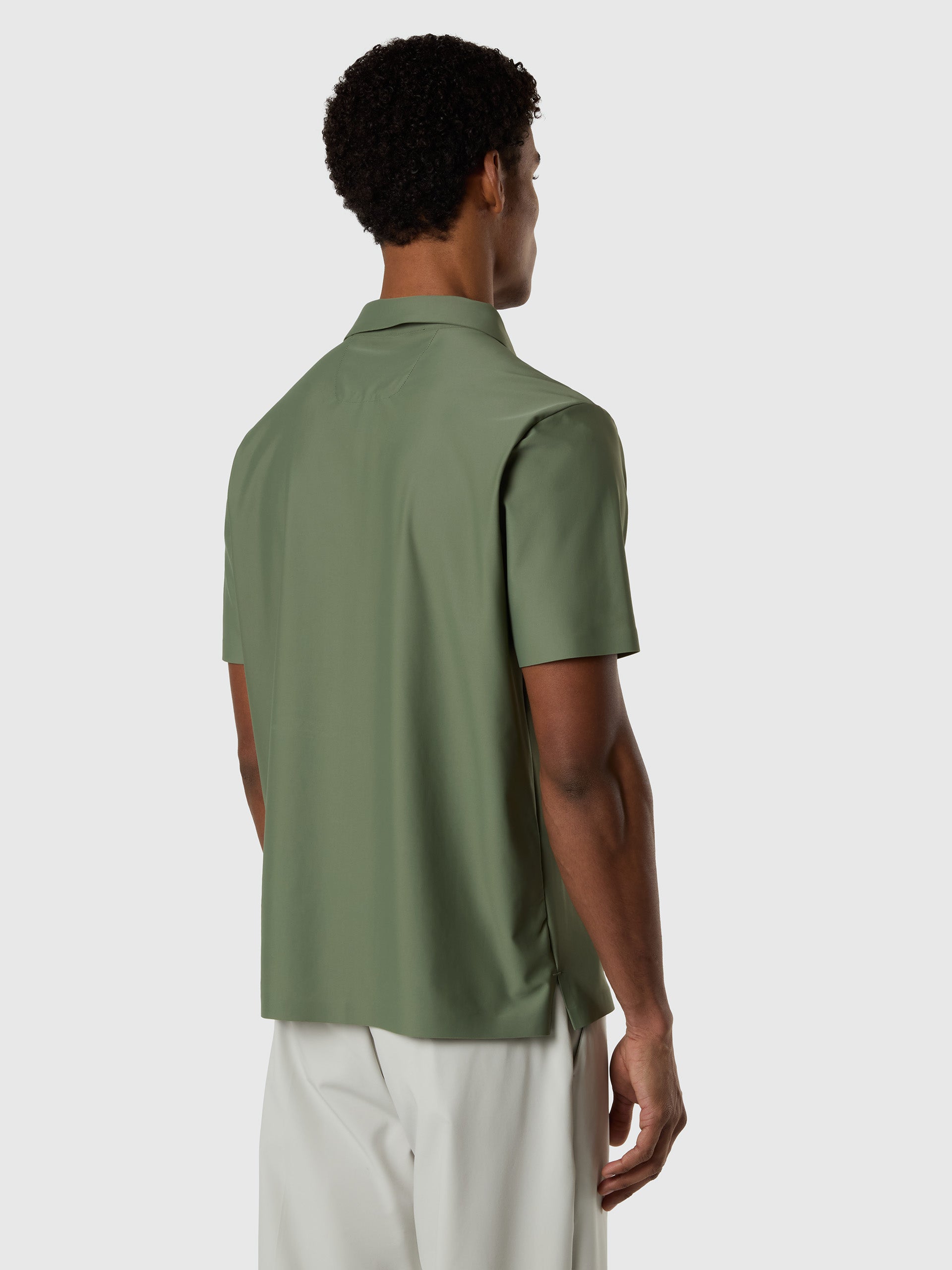 4 | Laurel wreath | polo-short-sleeve-692710