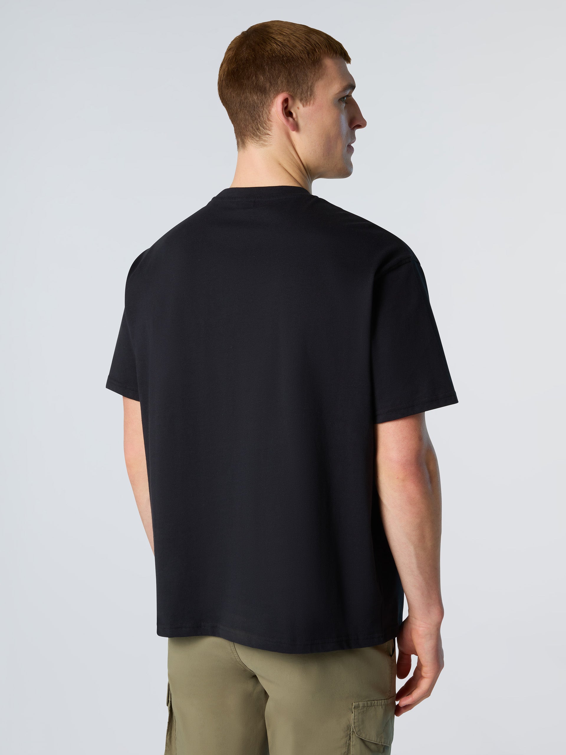 4 | Black | t-shirt-short-sleeve-wlogo-692848