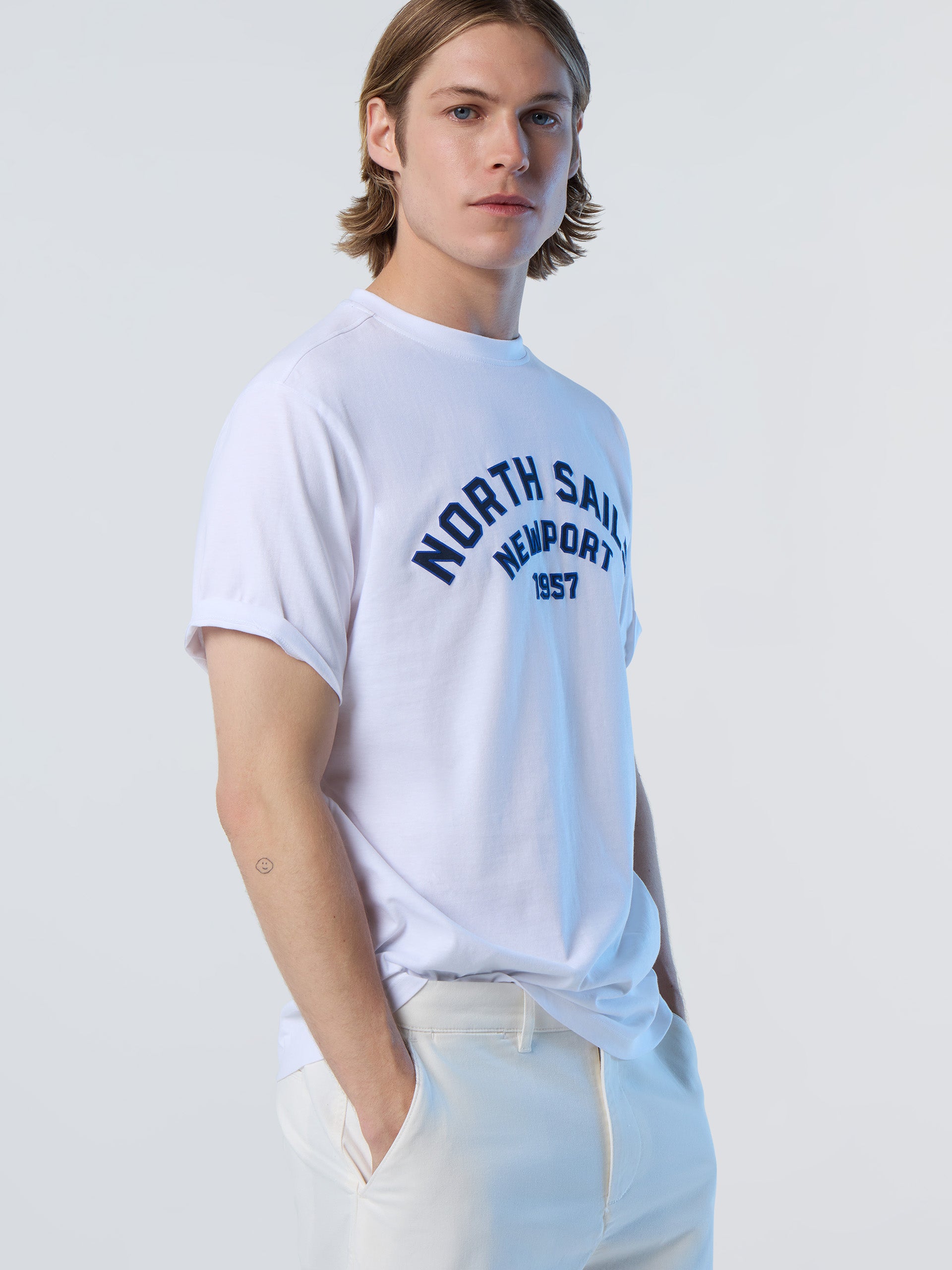 2 | White | t-shirt-short-sleeve-newport-comfort-fit-692988