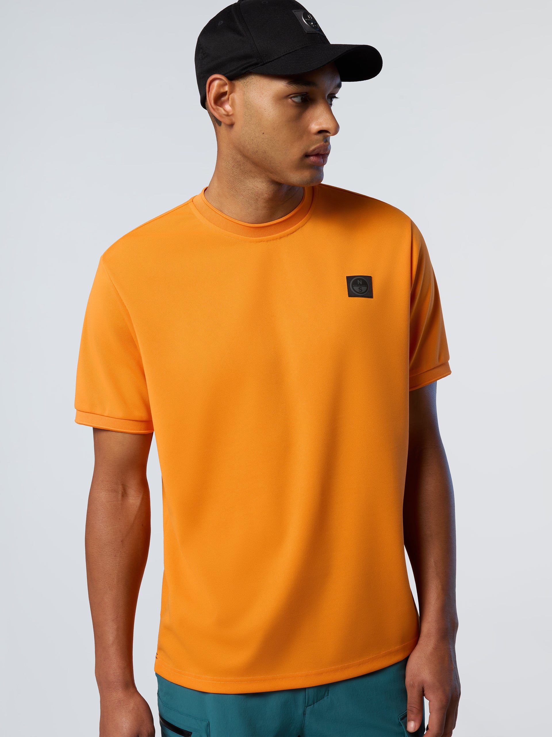 2 | Papaya orange | t-shirt-short-sleeve-wlogo-693041