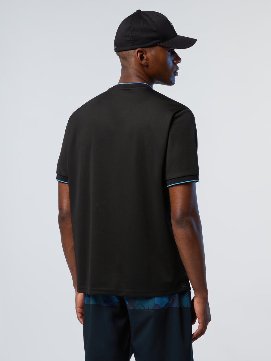t-shirt-short-sleeve-wlogo-1-693041
