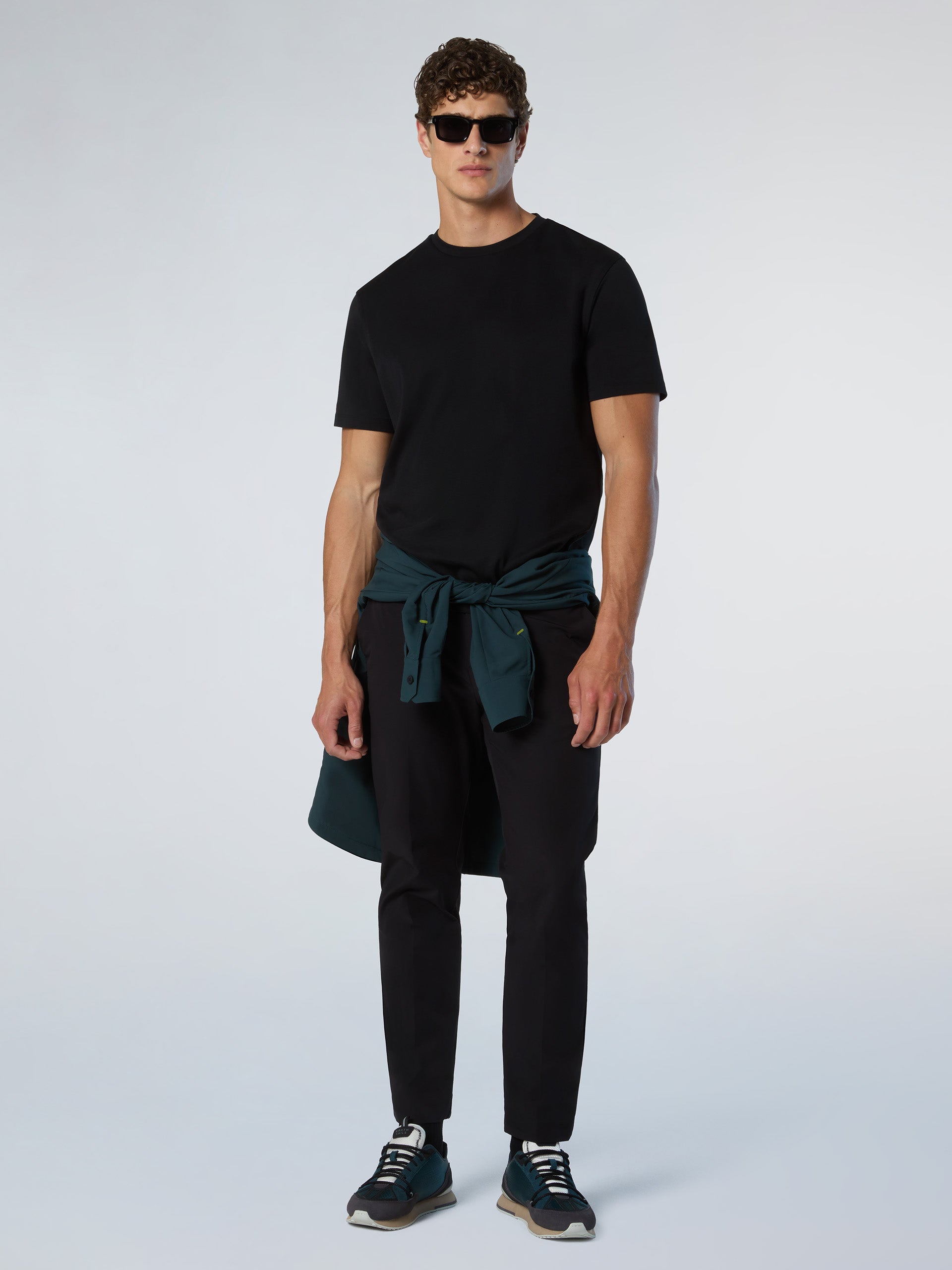 5 | Black | t-shirt-short-sleeve-693063