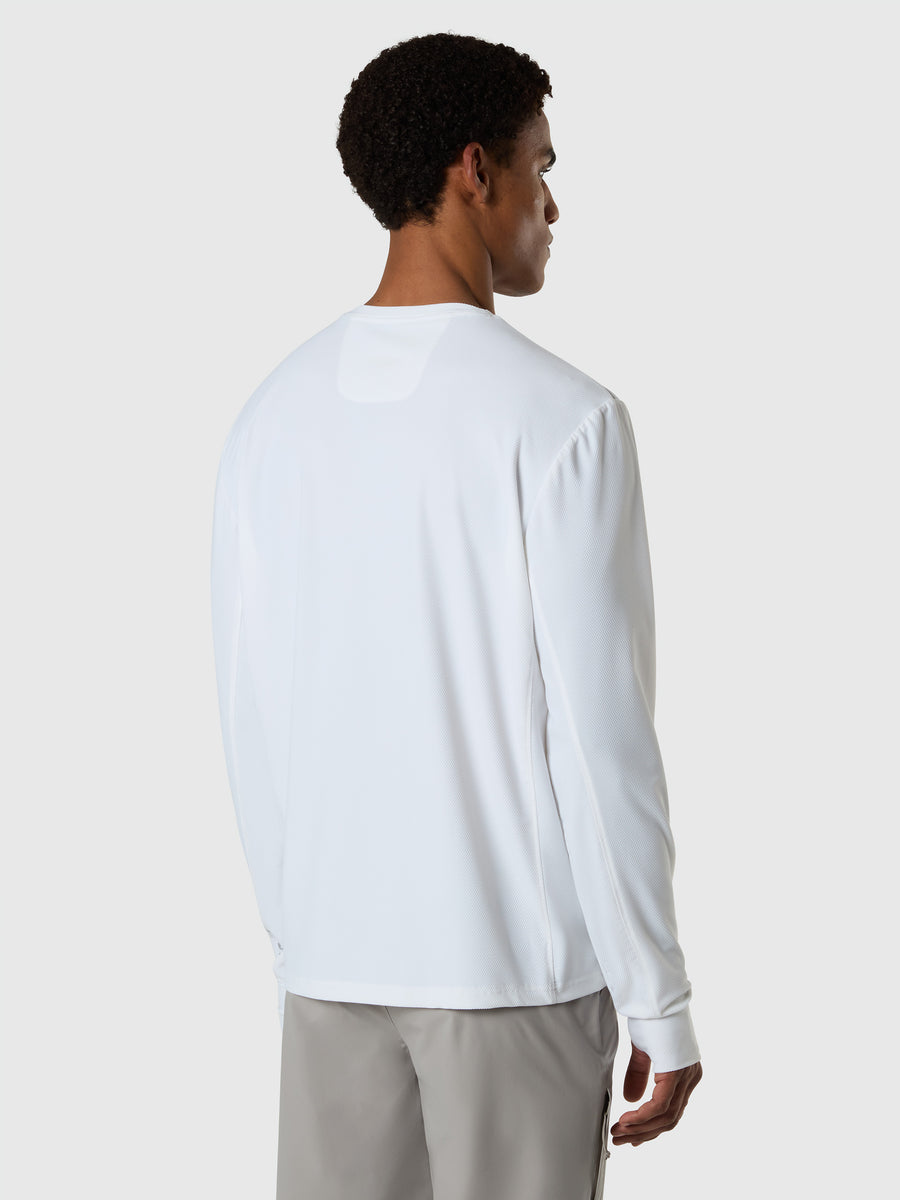 t-shirt-long-sleeve-693119