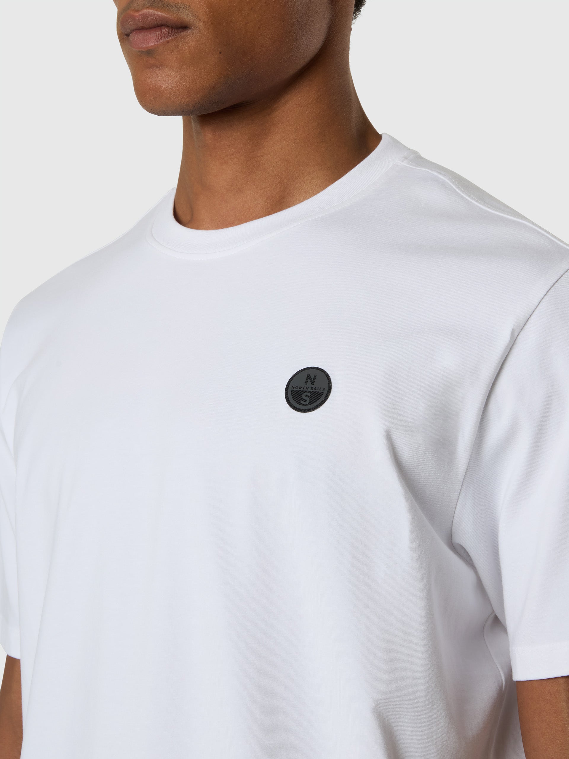 6 | White | t-shirt-short-sleeve-693156