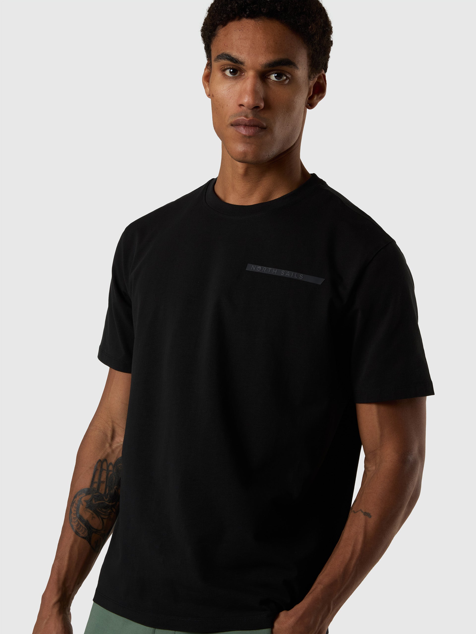 2 | Black | t-shirt-short-sleeve-wgraphic-693163