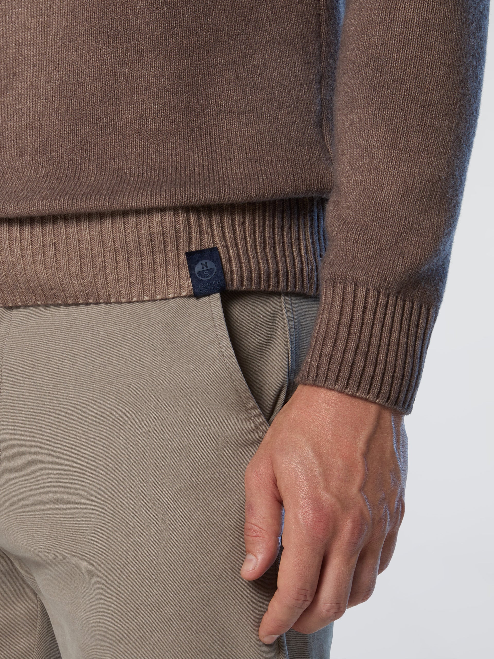 6 | Sea wood | turtle-neck-5gg-knitwear-699165