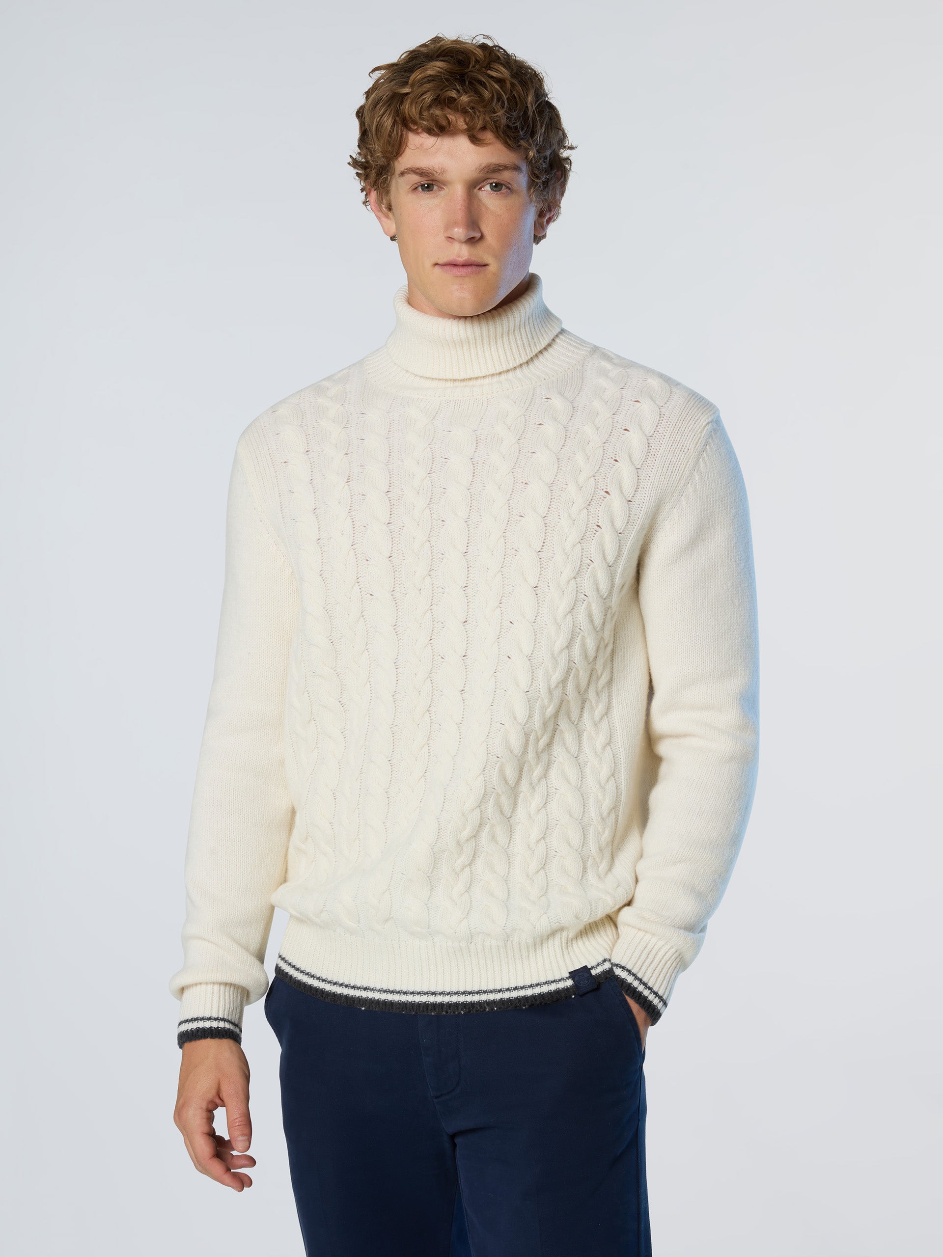 Sweater with cable-knit front | North Sails