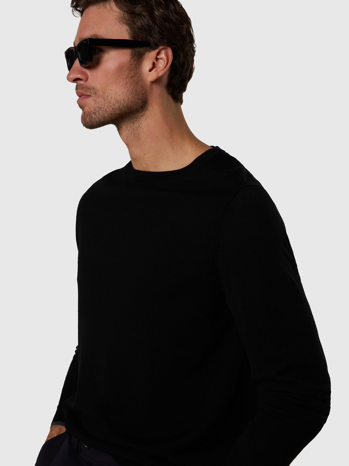 2 | Black | crewneck-14gg-knitwear-699604