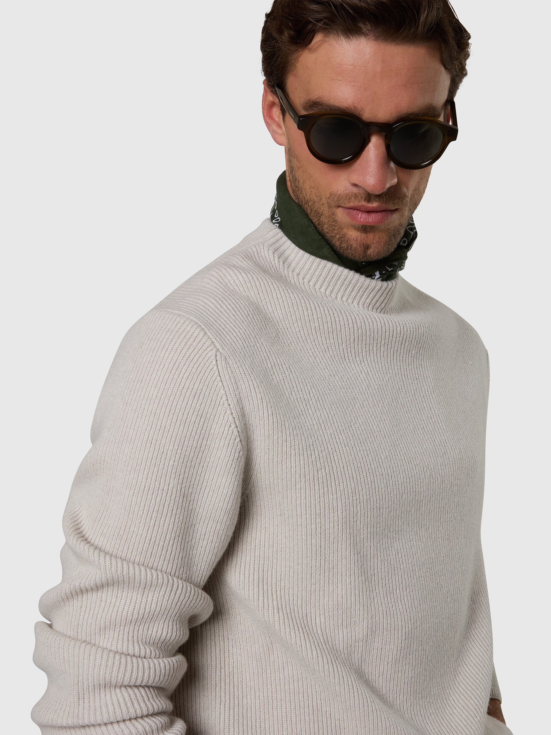 2 | White onyx | crewneck--gg-knitwear-699643