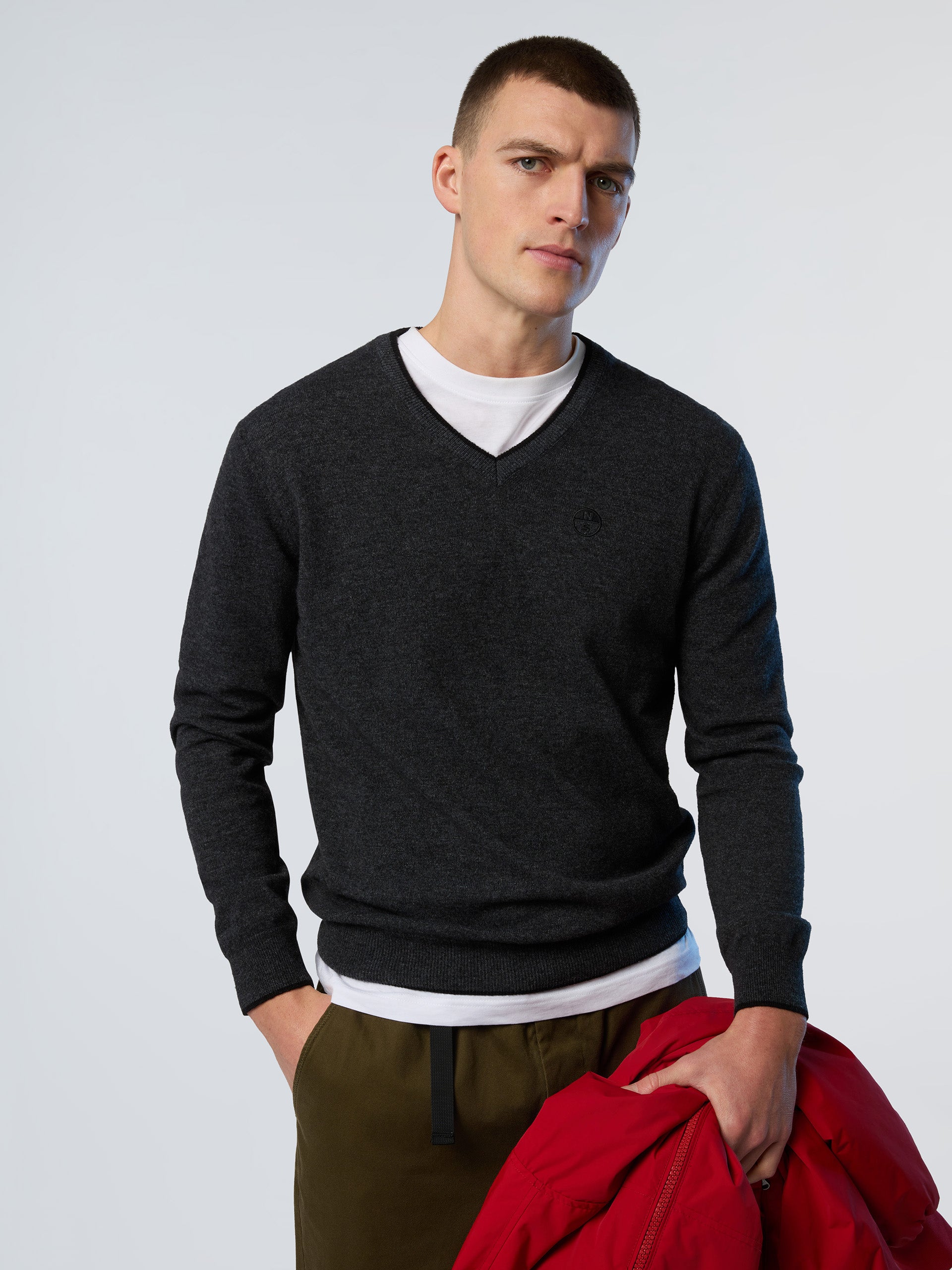 2 | Dark grey melange | v-neck-12-gg-knitwear-699776-1
