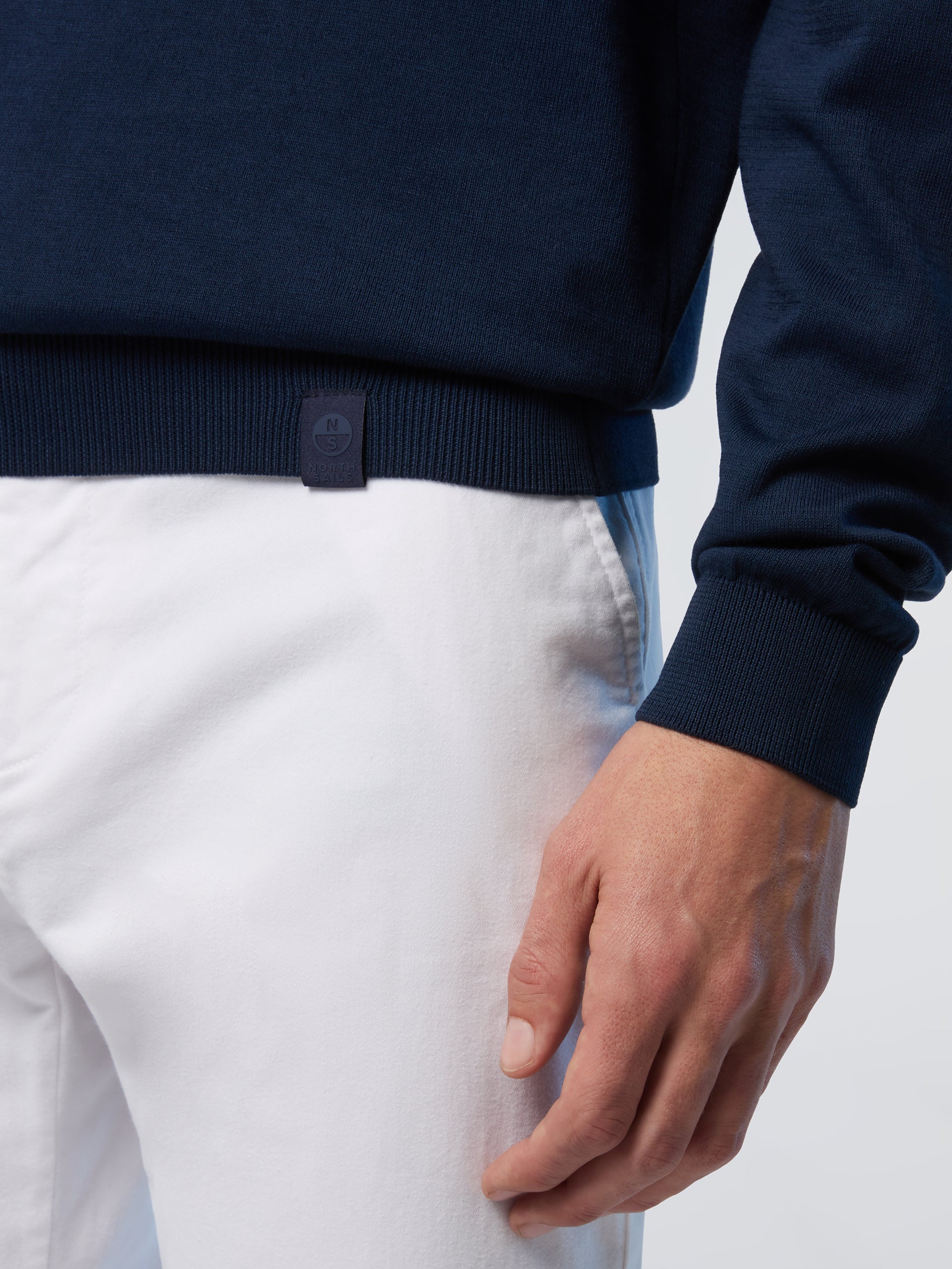 6 | Navy blue | crewneck-14-gg-knitwear-699832