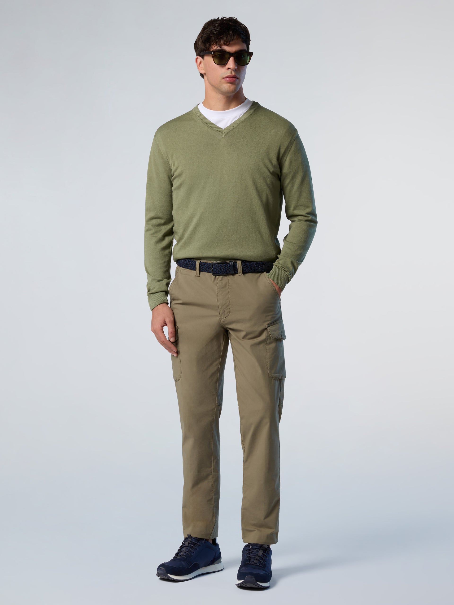 5 | Deep green | v-neck-14gg-knitwear-699833