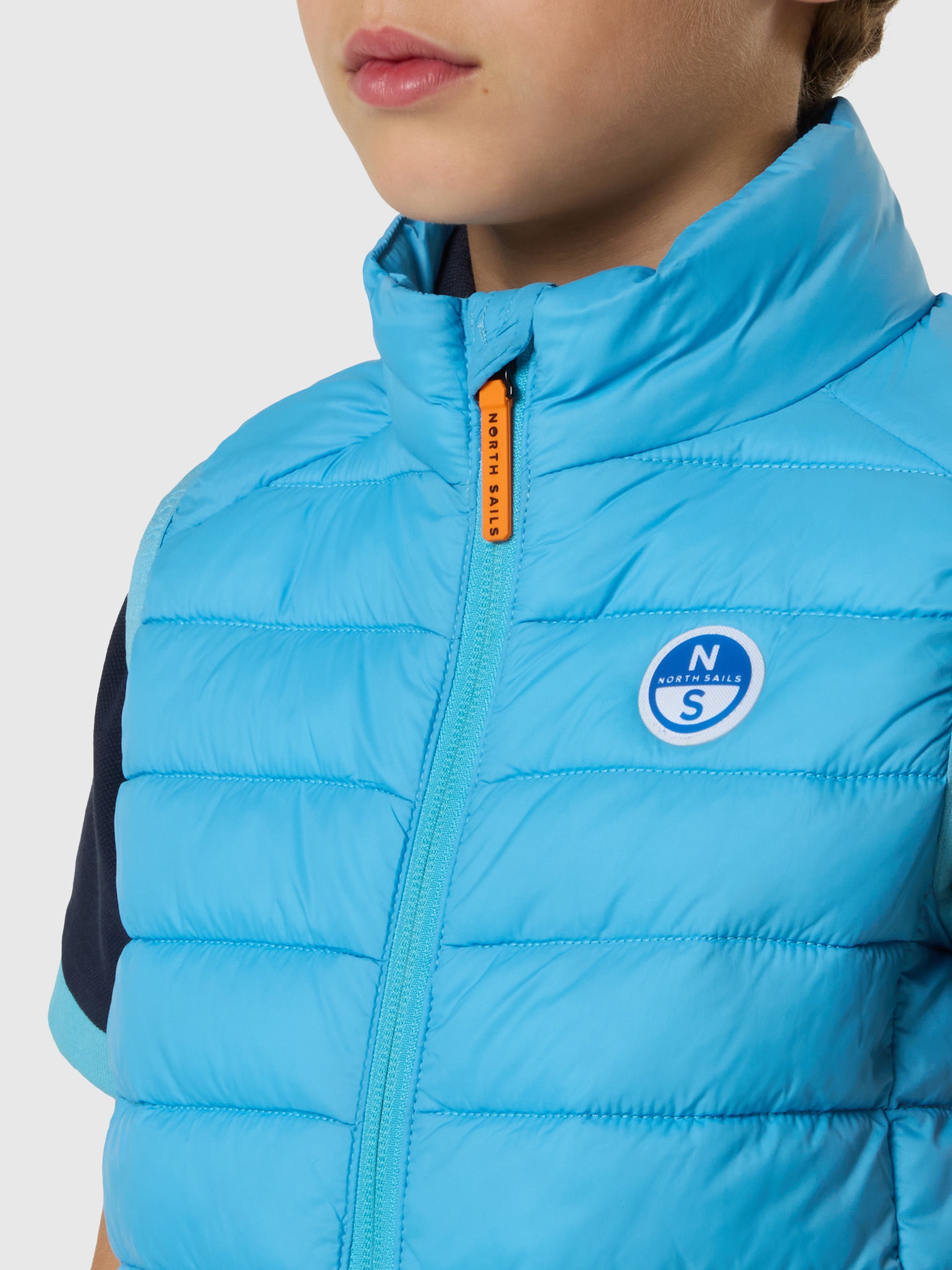 6 | Blue grotto | explorer-vest-701522