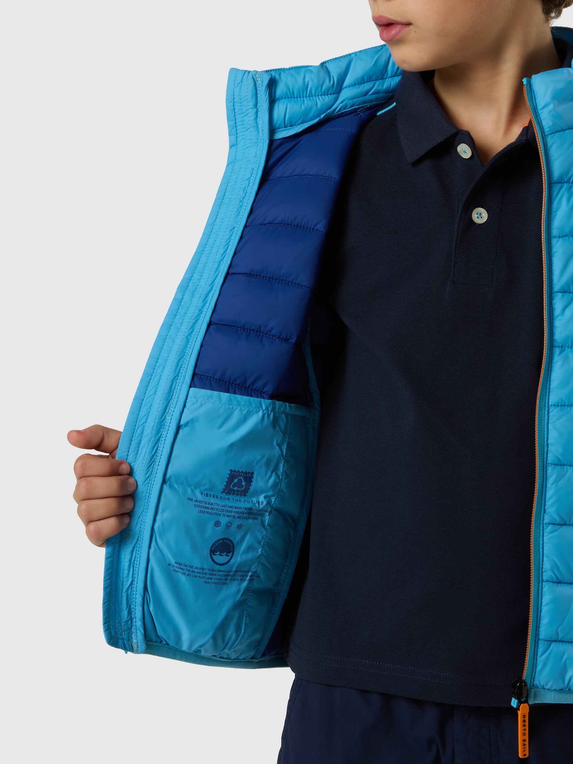 7 | Blue grotto | explorer-vest-701522