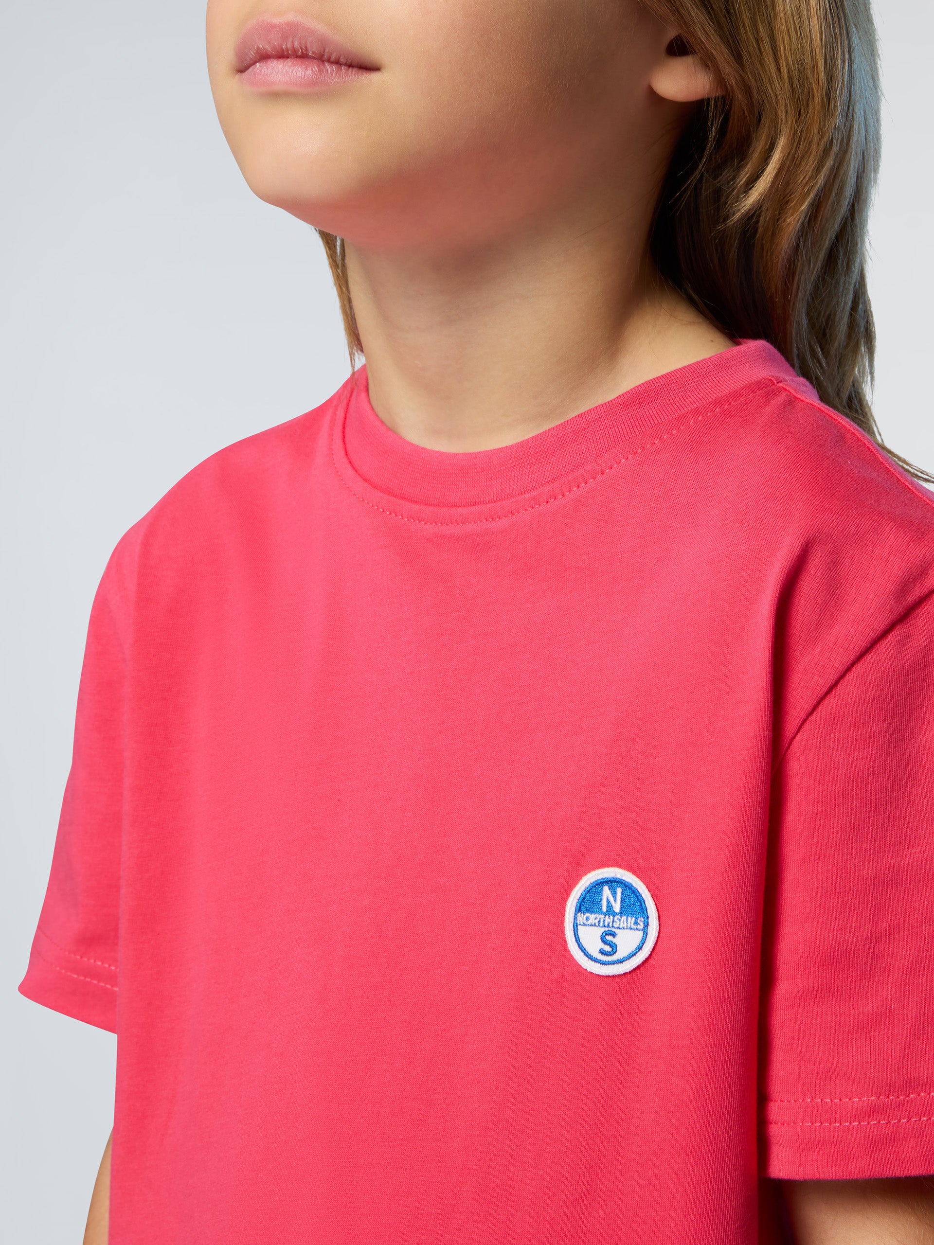 6 | Geranium | t-shirt-short-sleeve-wlogo-795212