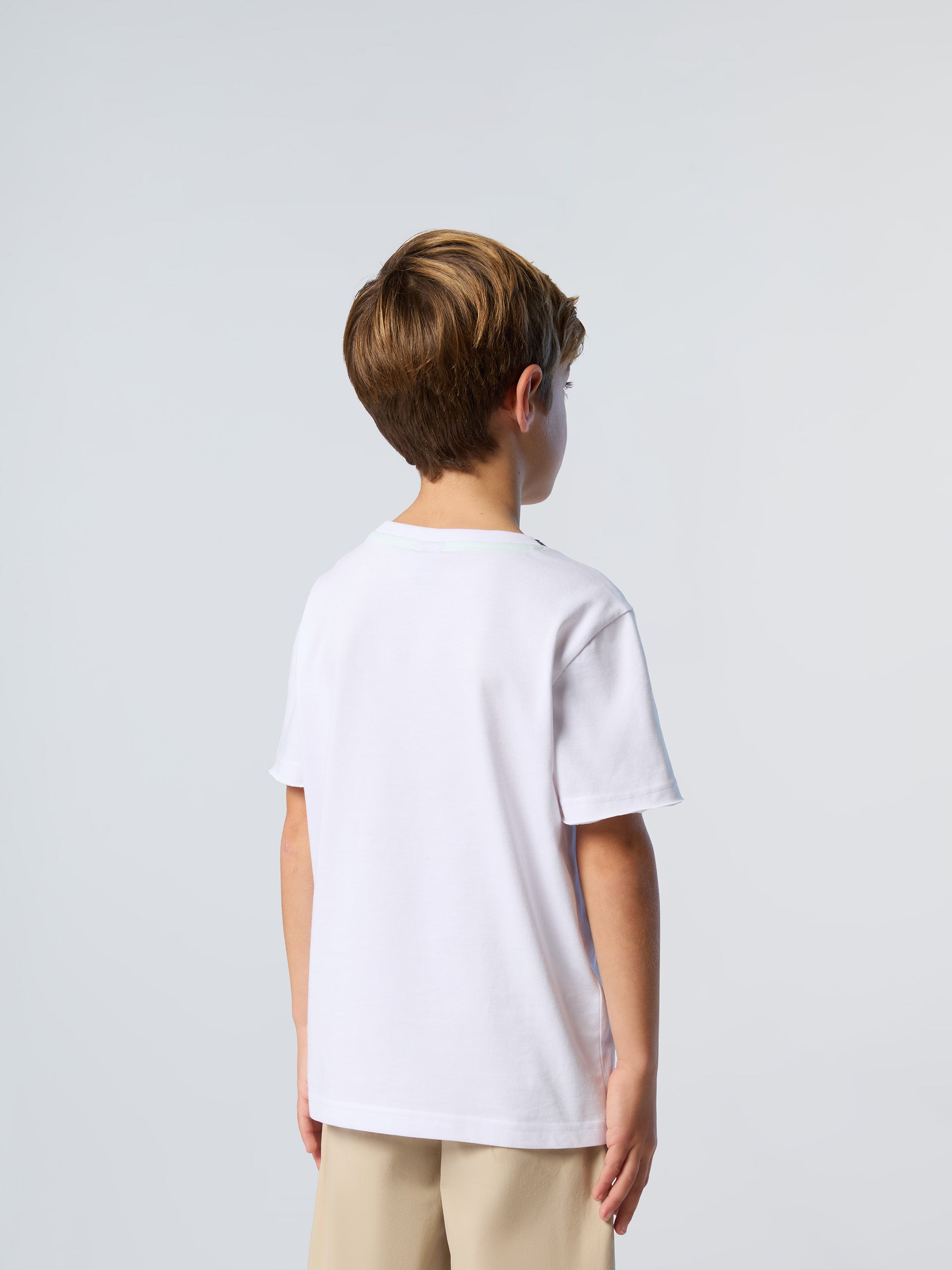 4 | White | t-shirt-short-sleeve-wgraphic-795217
