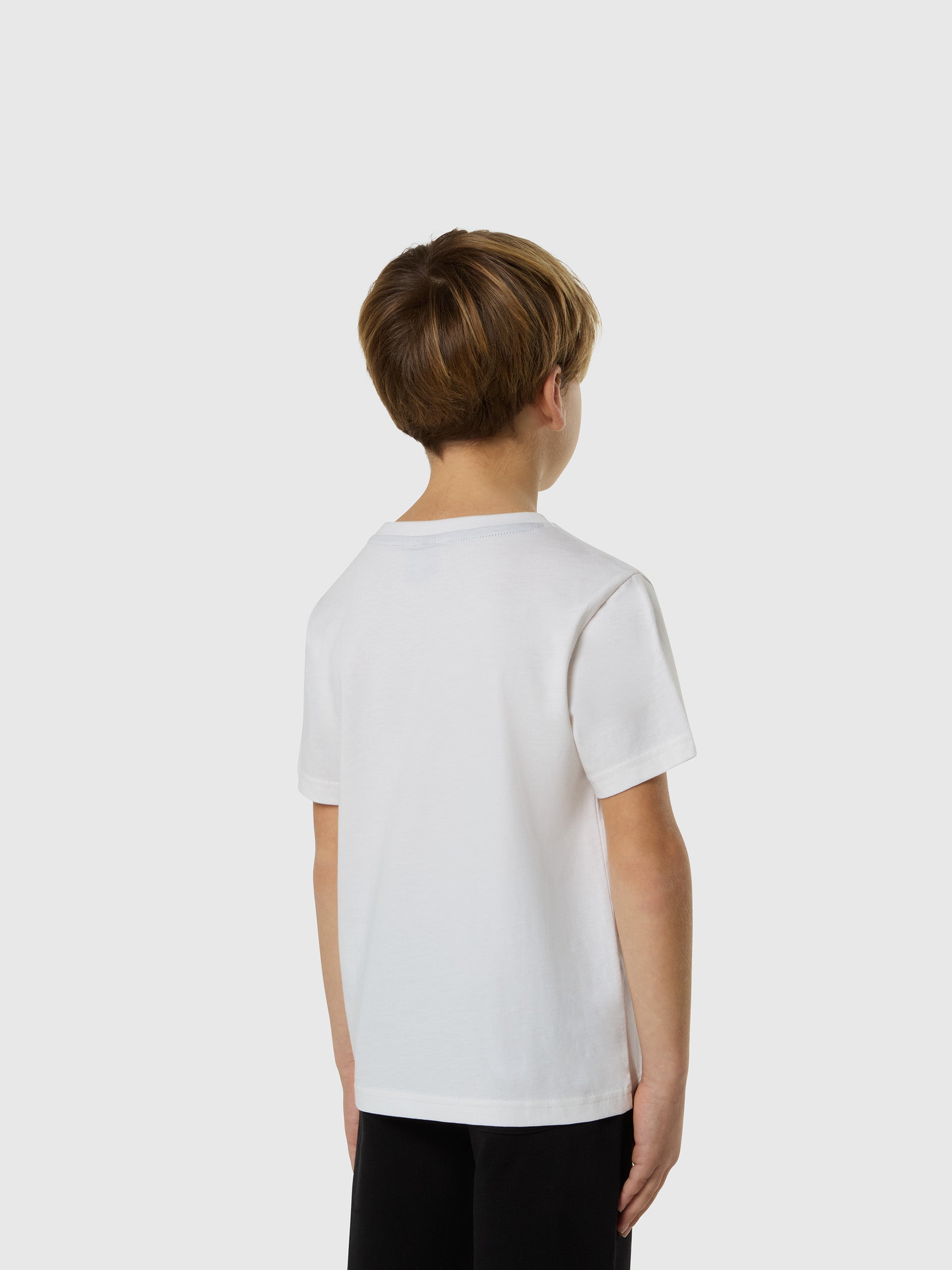 4 | White | t-shirt-short-sleeve-795226