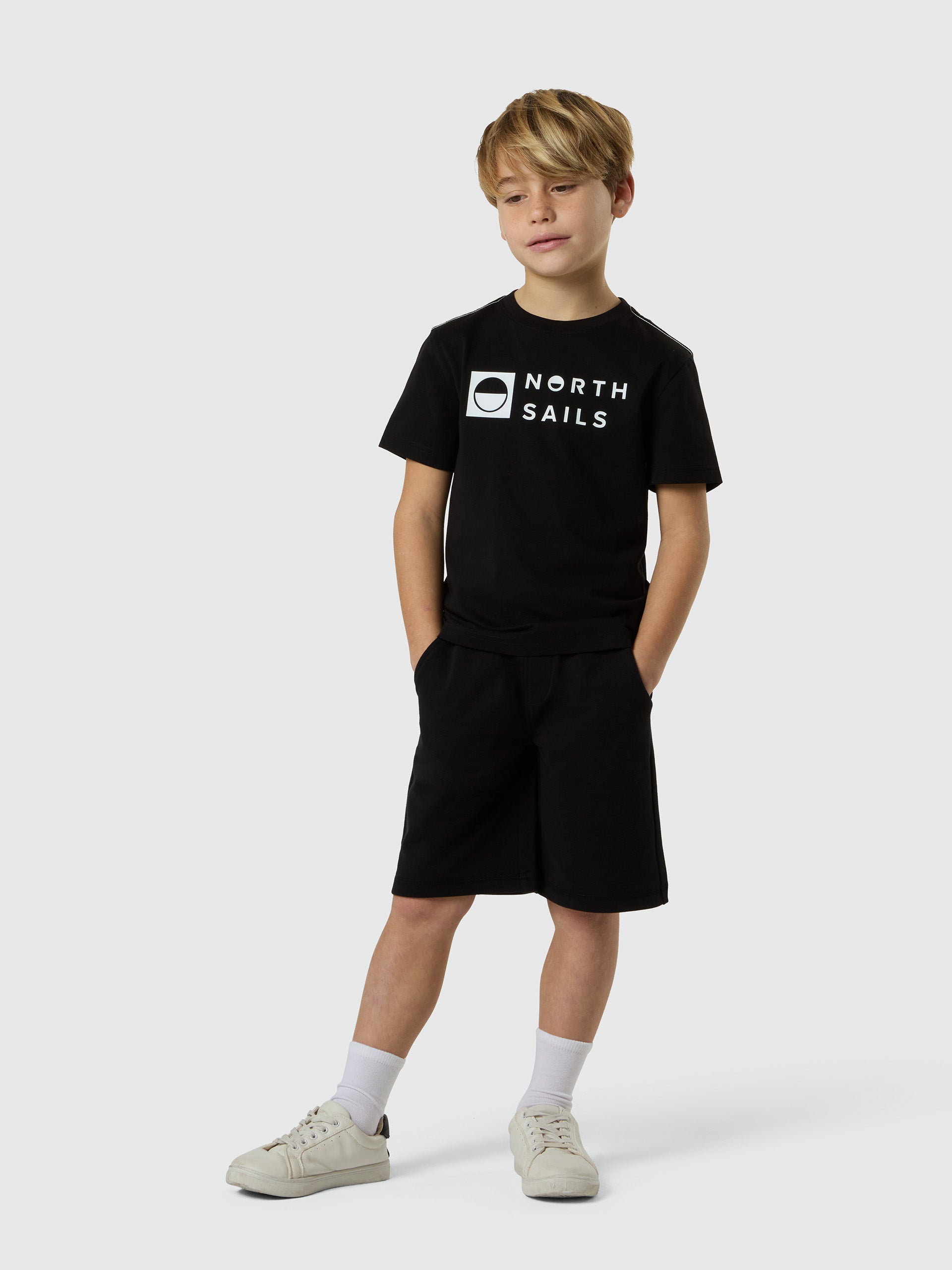 5 | Black | t-shirt-short-sleeve-wgraphic-795227